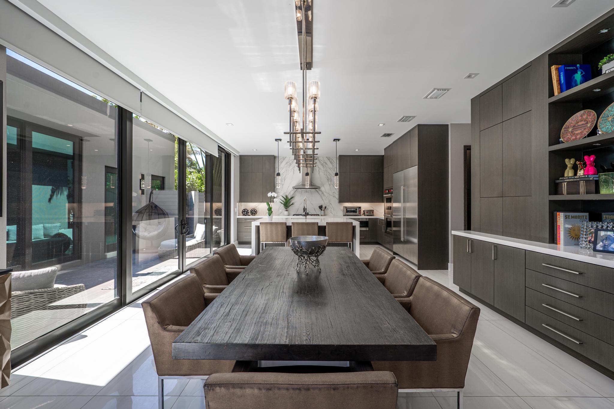 LEFT BANK ESTATES - Residential