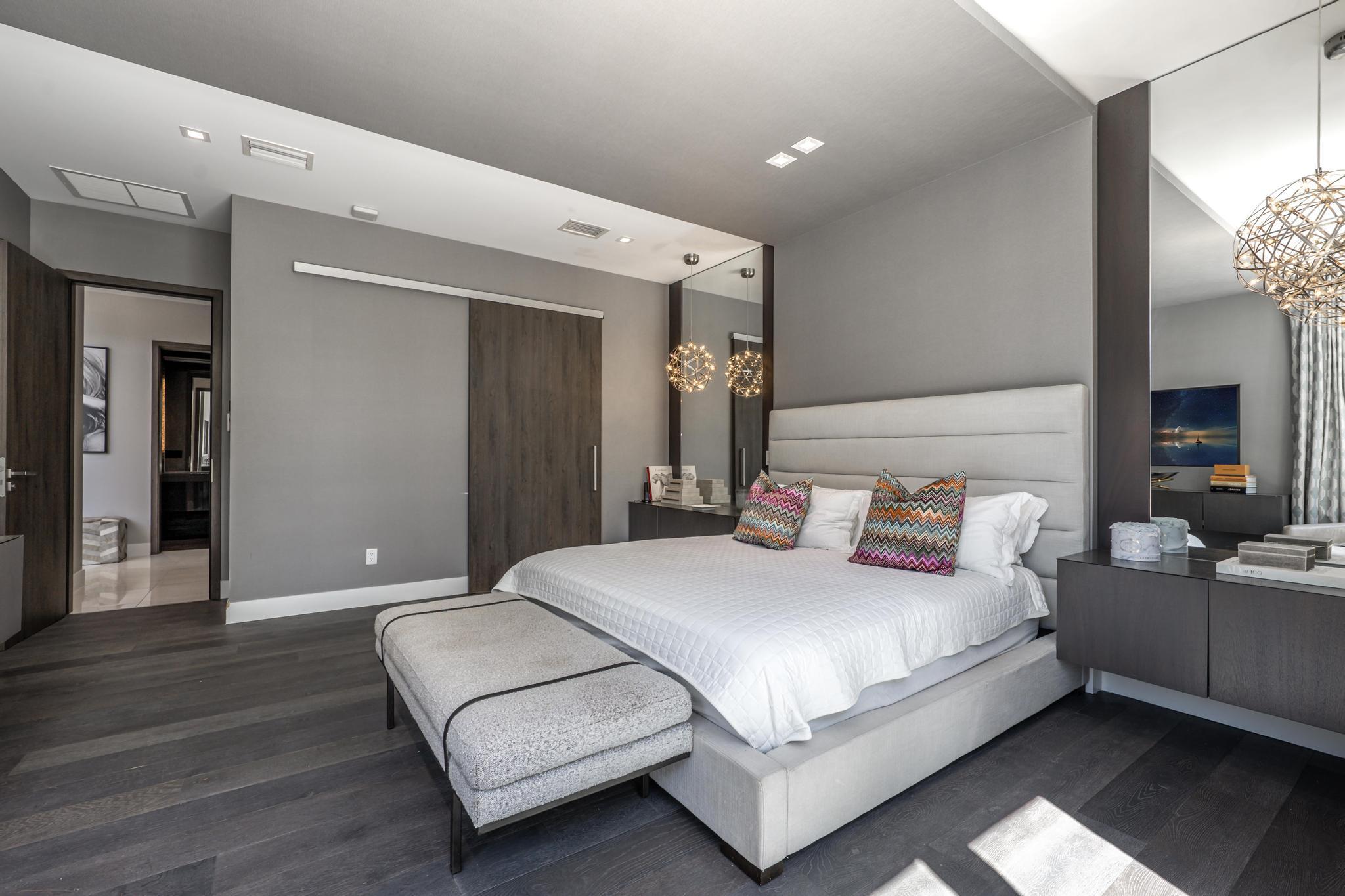 LEFT BANK ESTATES - Residential