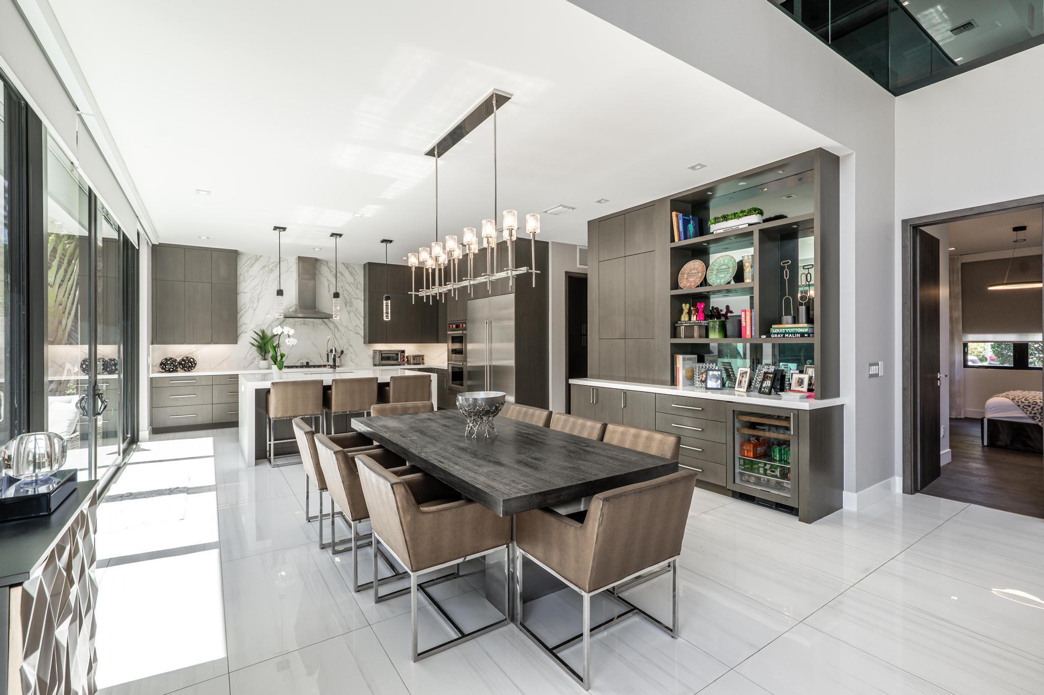 LEFT BANK ESTATES - Residential