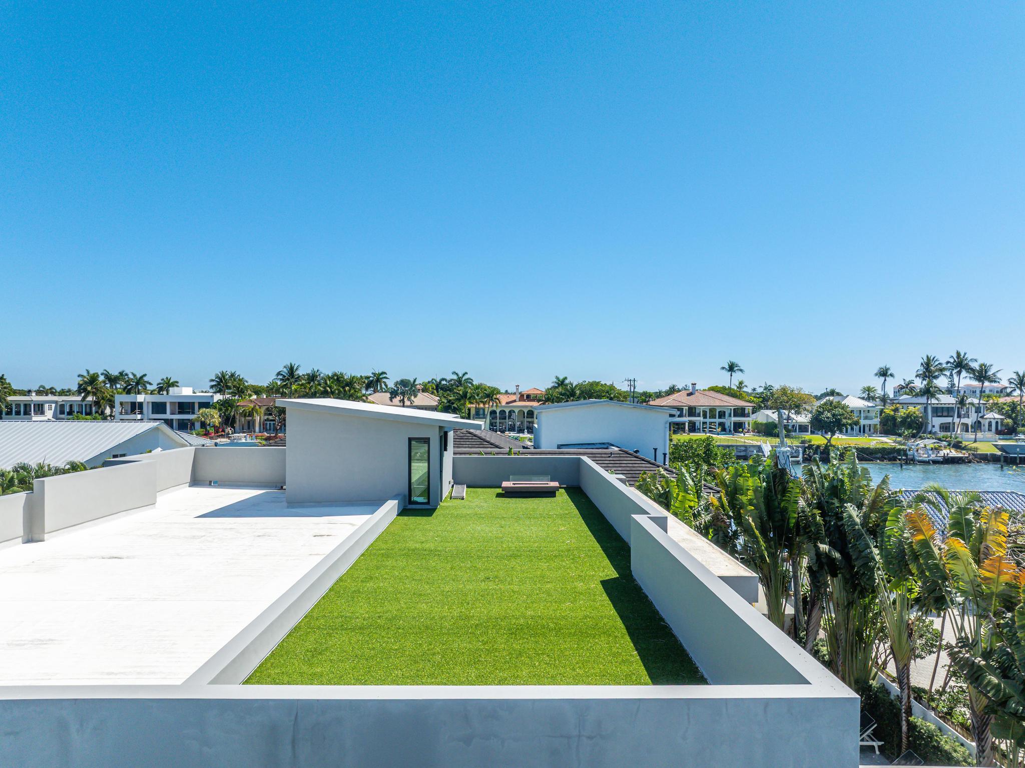 LEFT BANK ESTATES - Residential