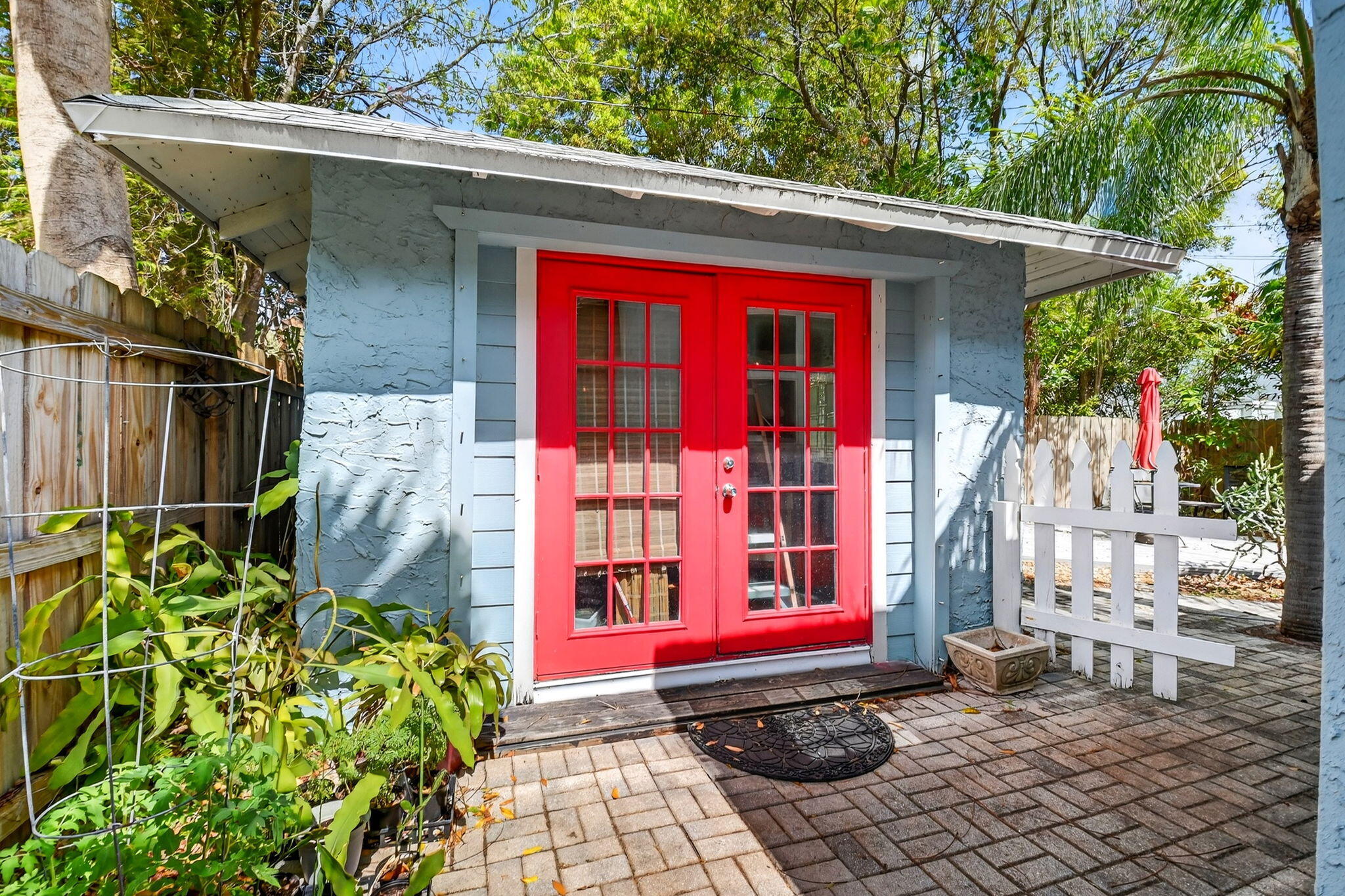 NORTH PALM BEACH - Residential