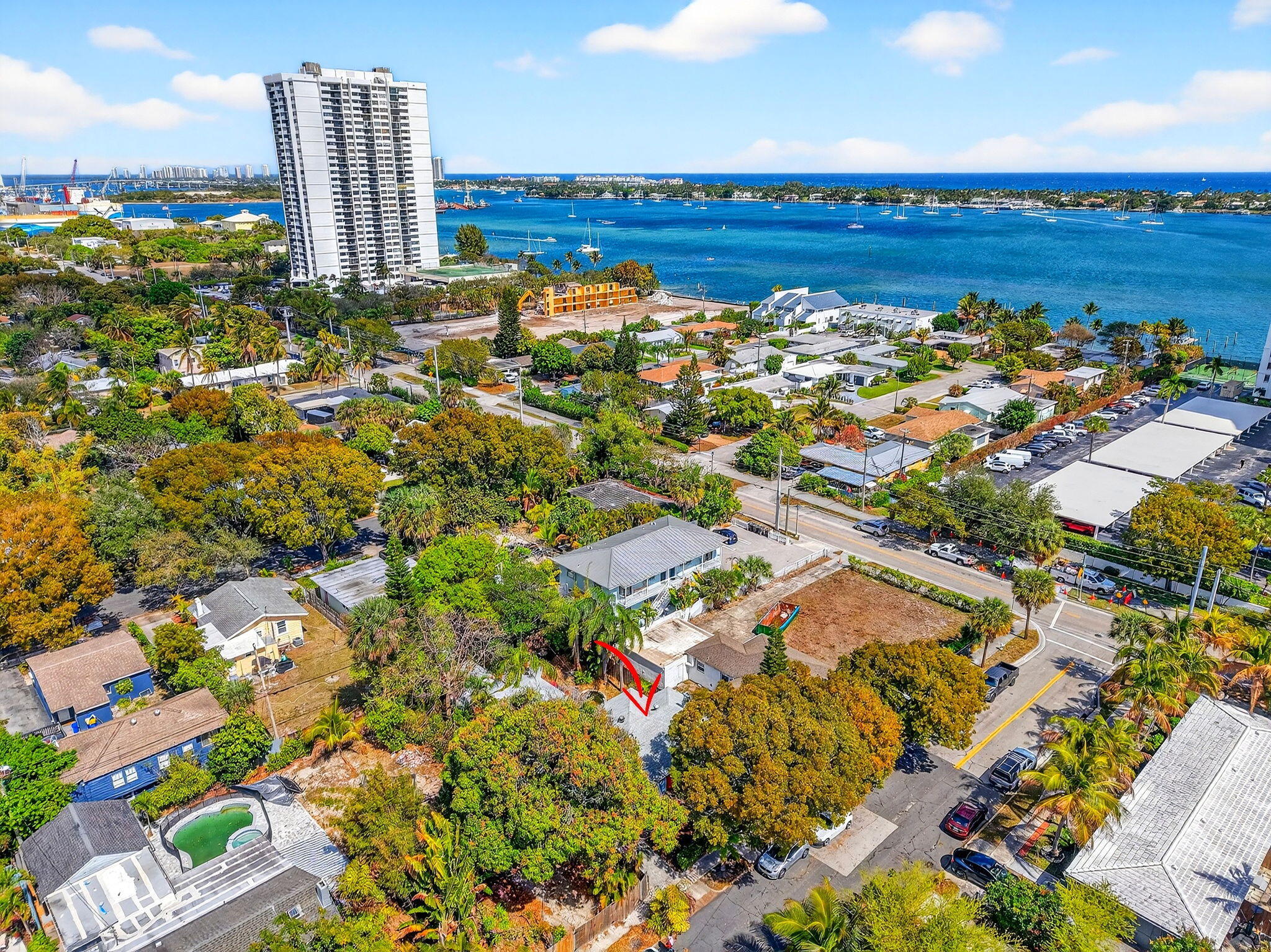 NORTH PALM BEACH - Residential