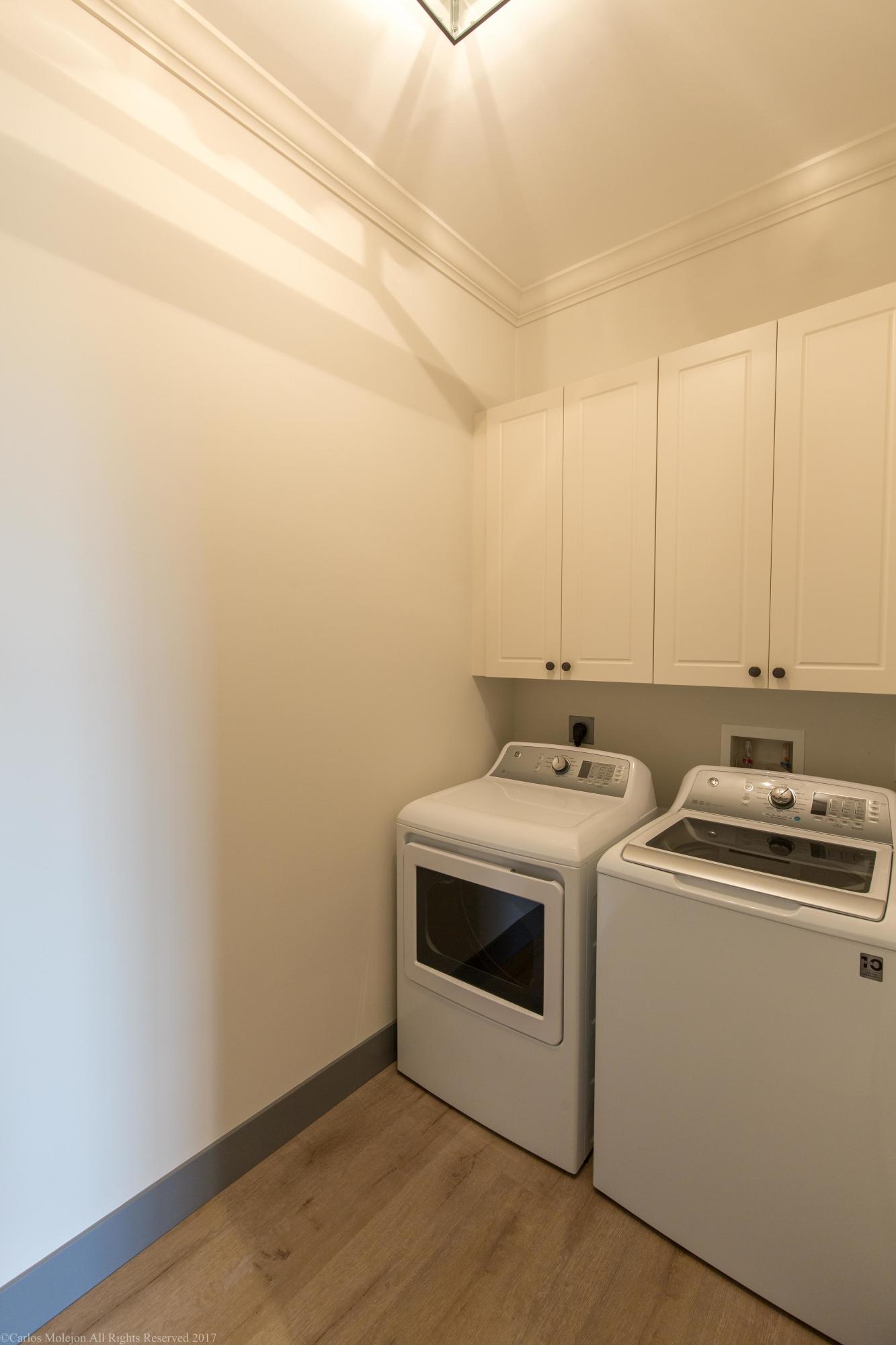 PALM BEACH POINT EAST - Residential