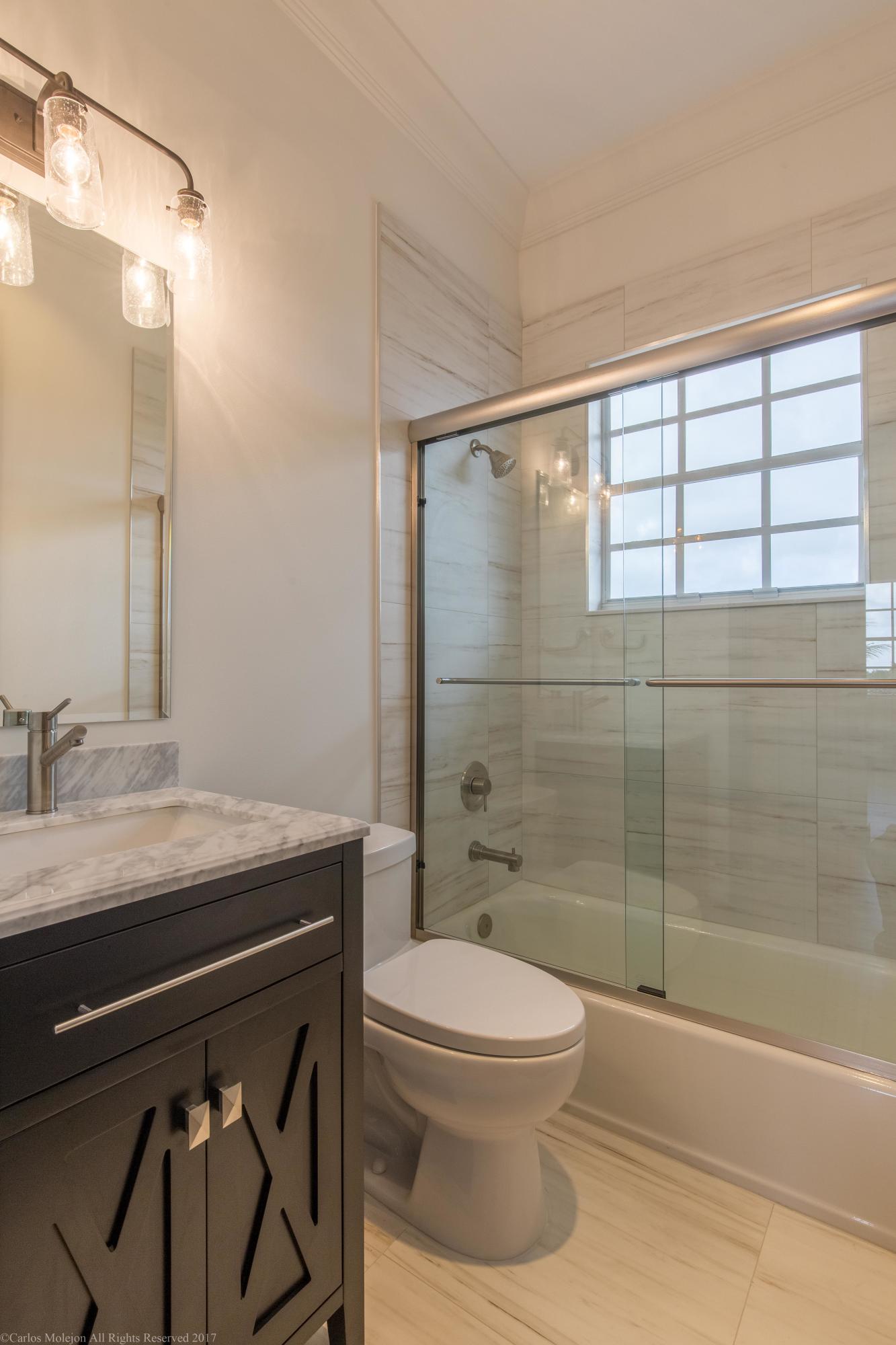 PALM BEACH POINT EAST - Residential