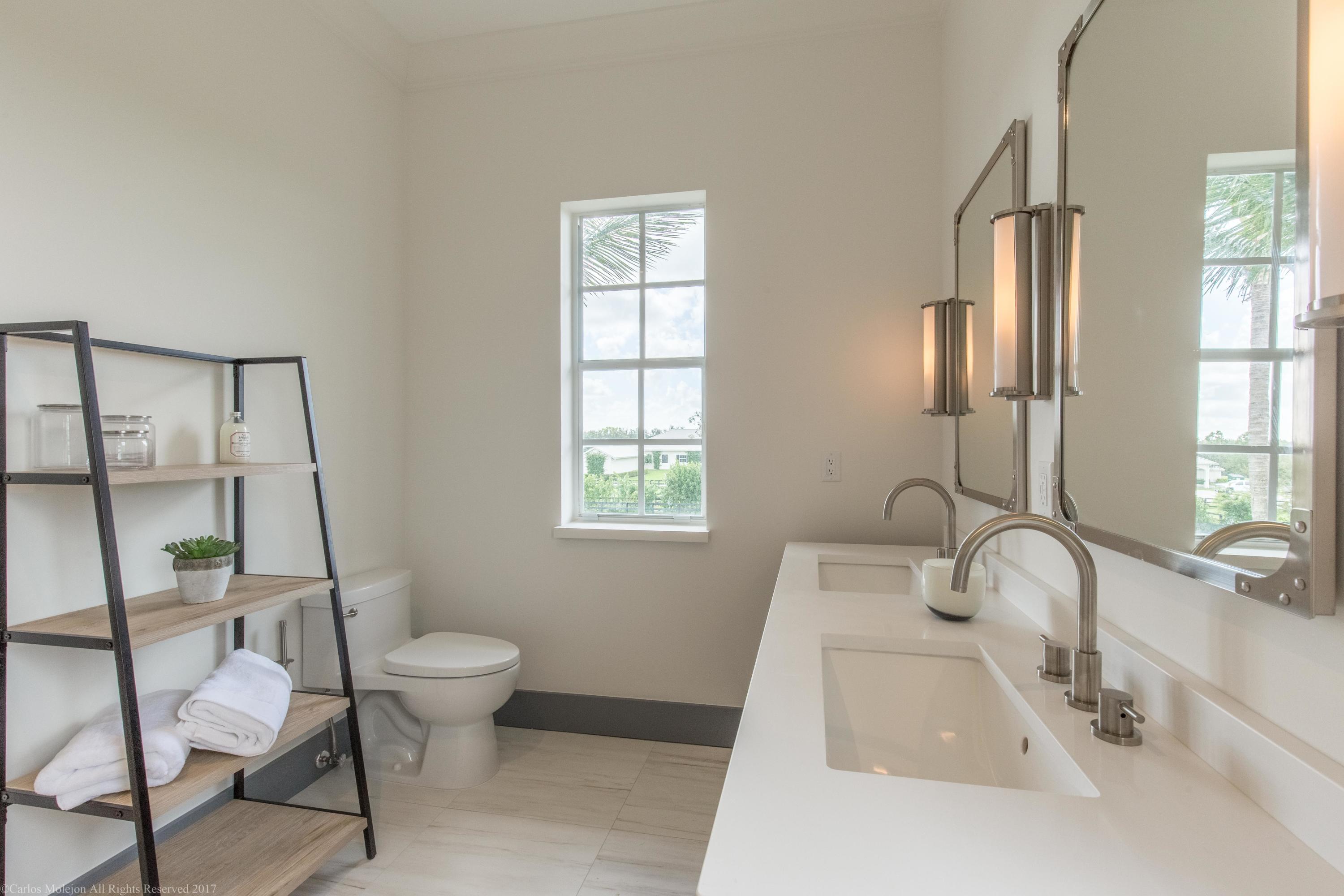 PALM BEACH POINT EAST - Residential