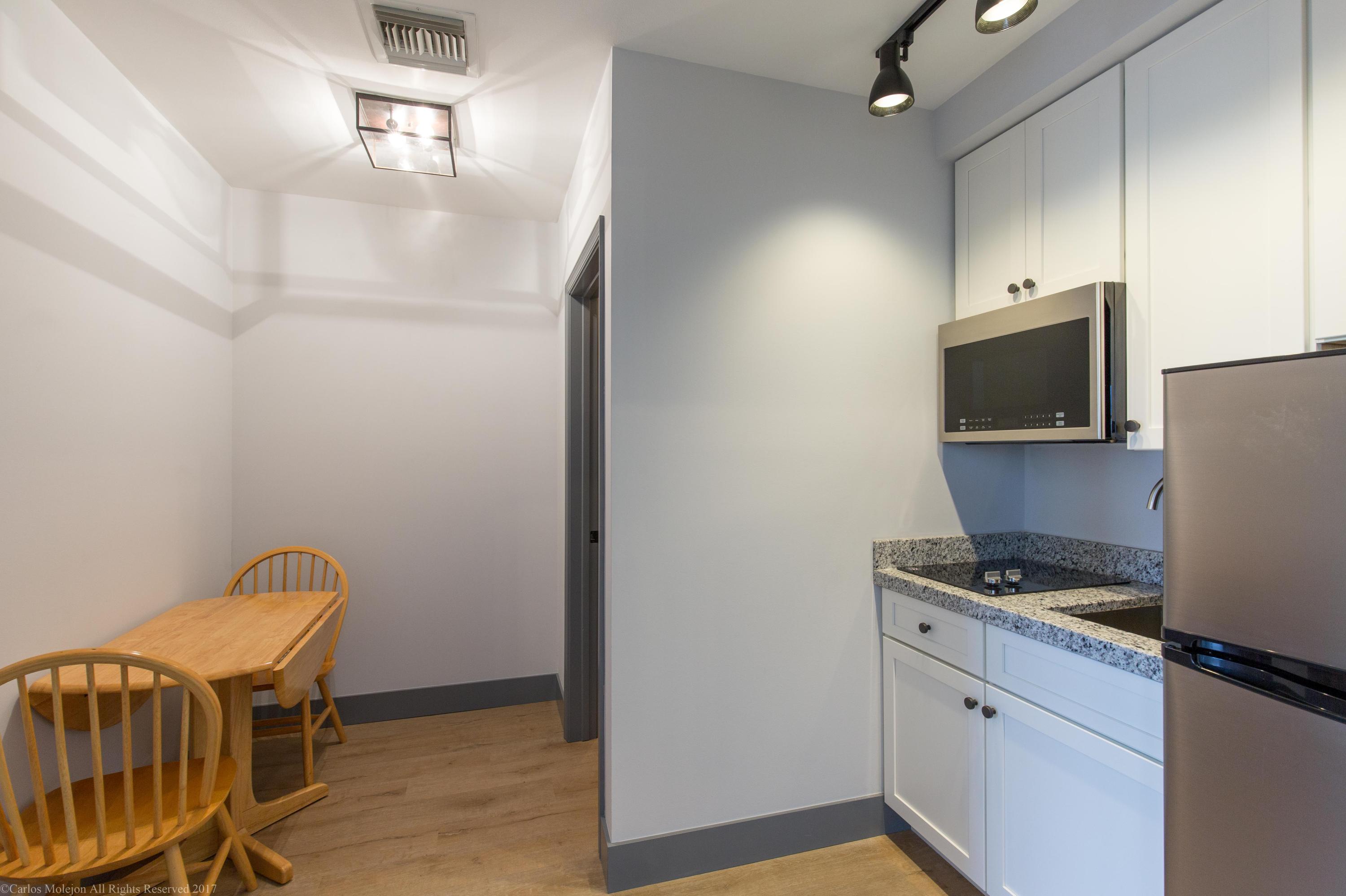 PALM BEACH POINT EAST - Residential