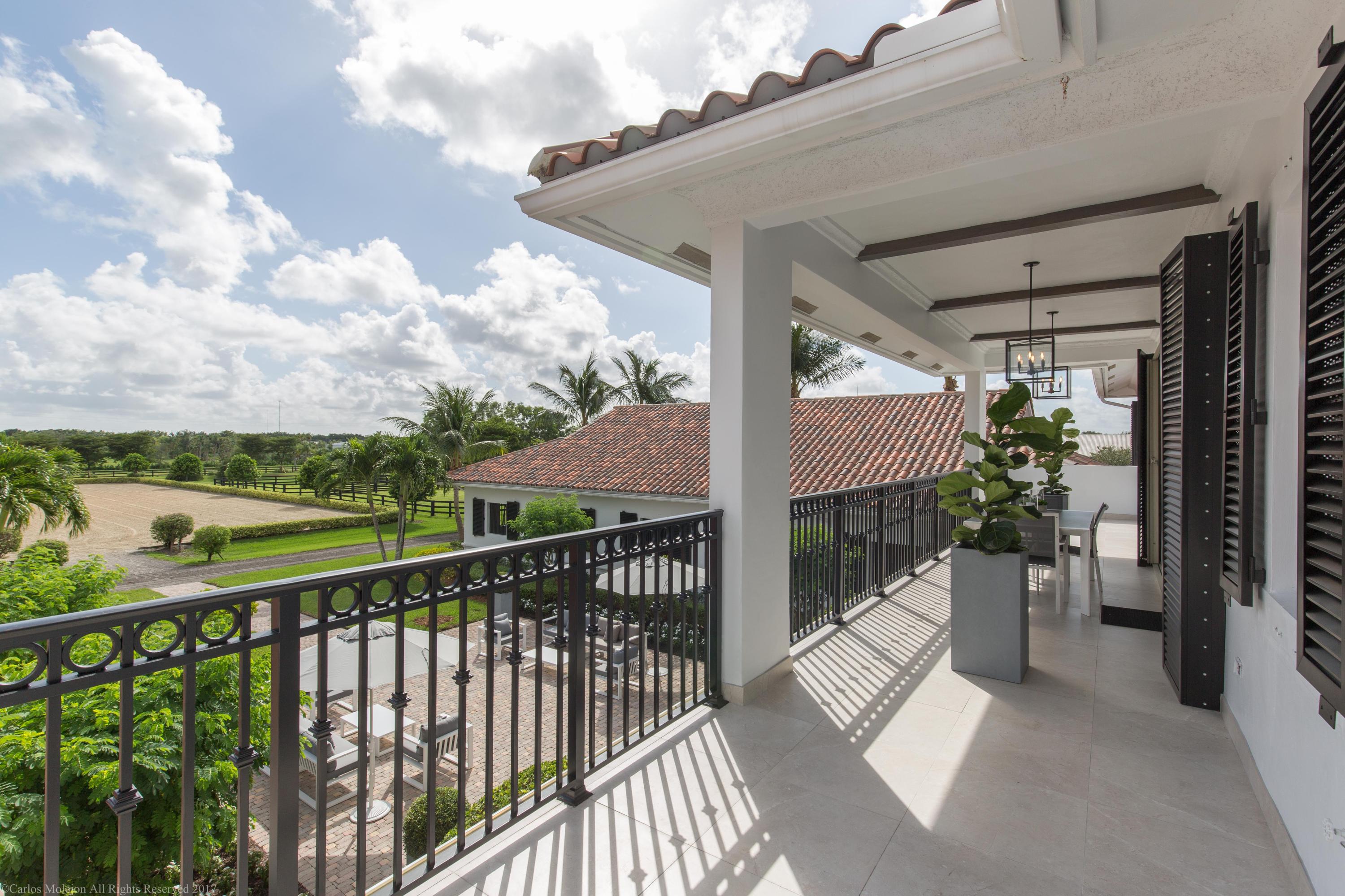 PALM BEACH POINT EAST - Residential