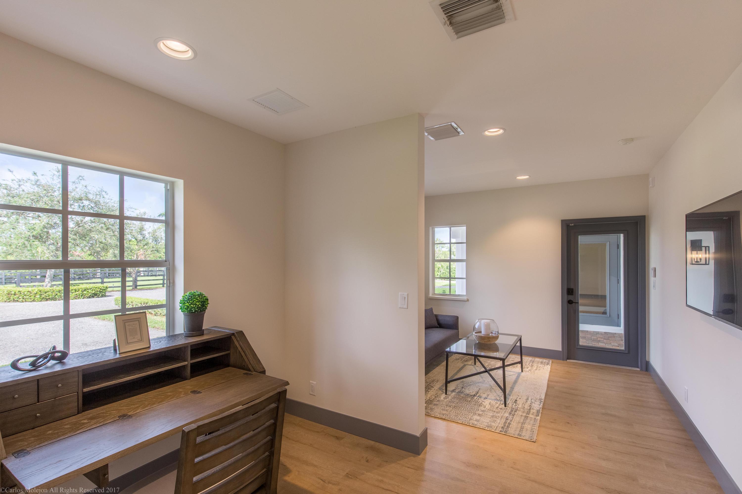 PALM BEACH POINT EAST - Residential