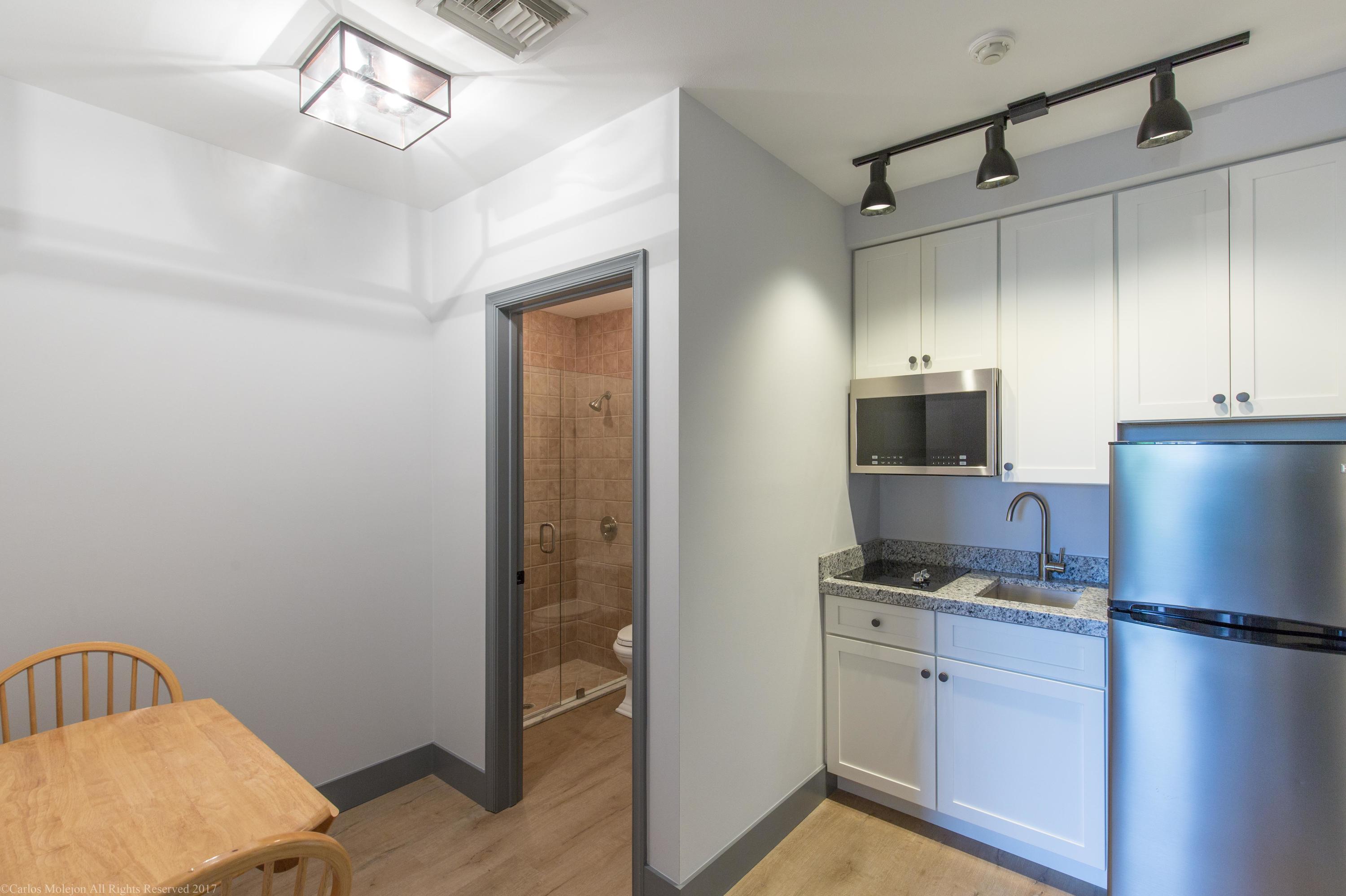 PALM BEACH POINT EAST - Residential