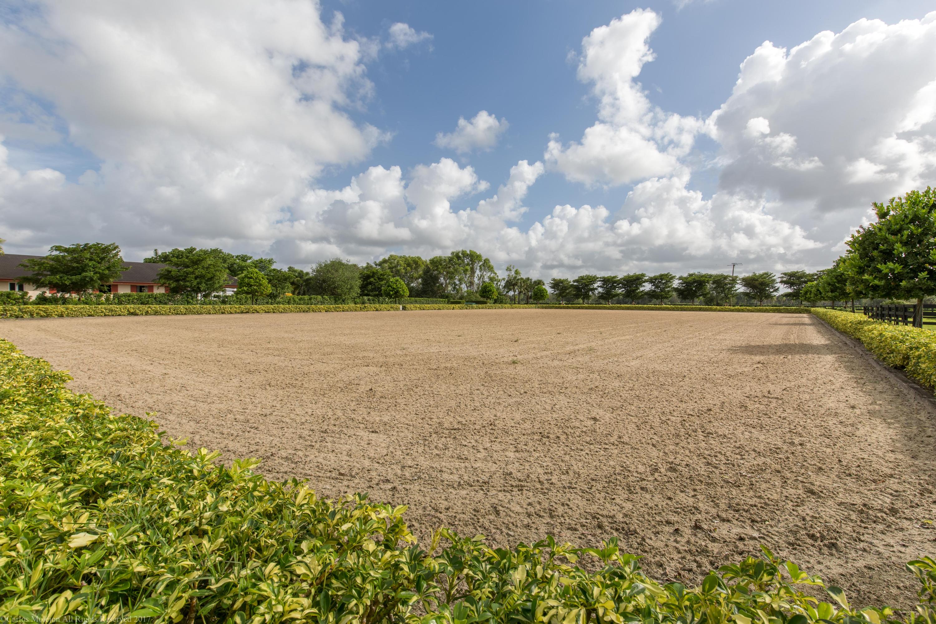 PALM BEACH POINT EAST - Residential