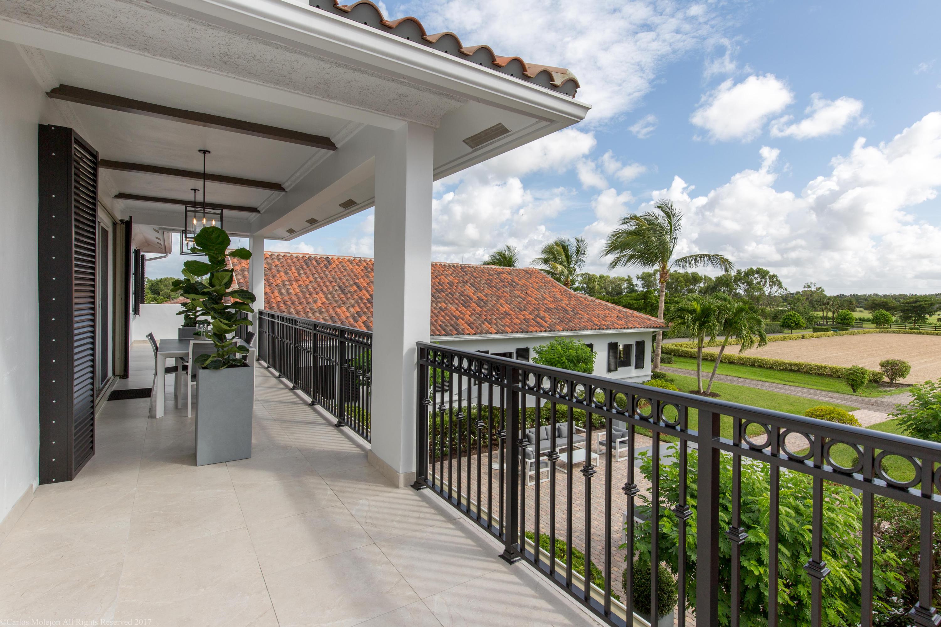 PALM BEACH POINT EAST - Residential