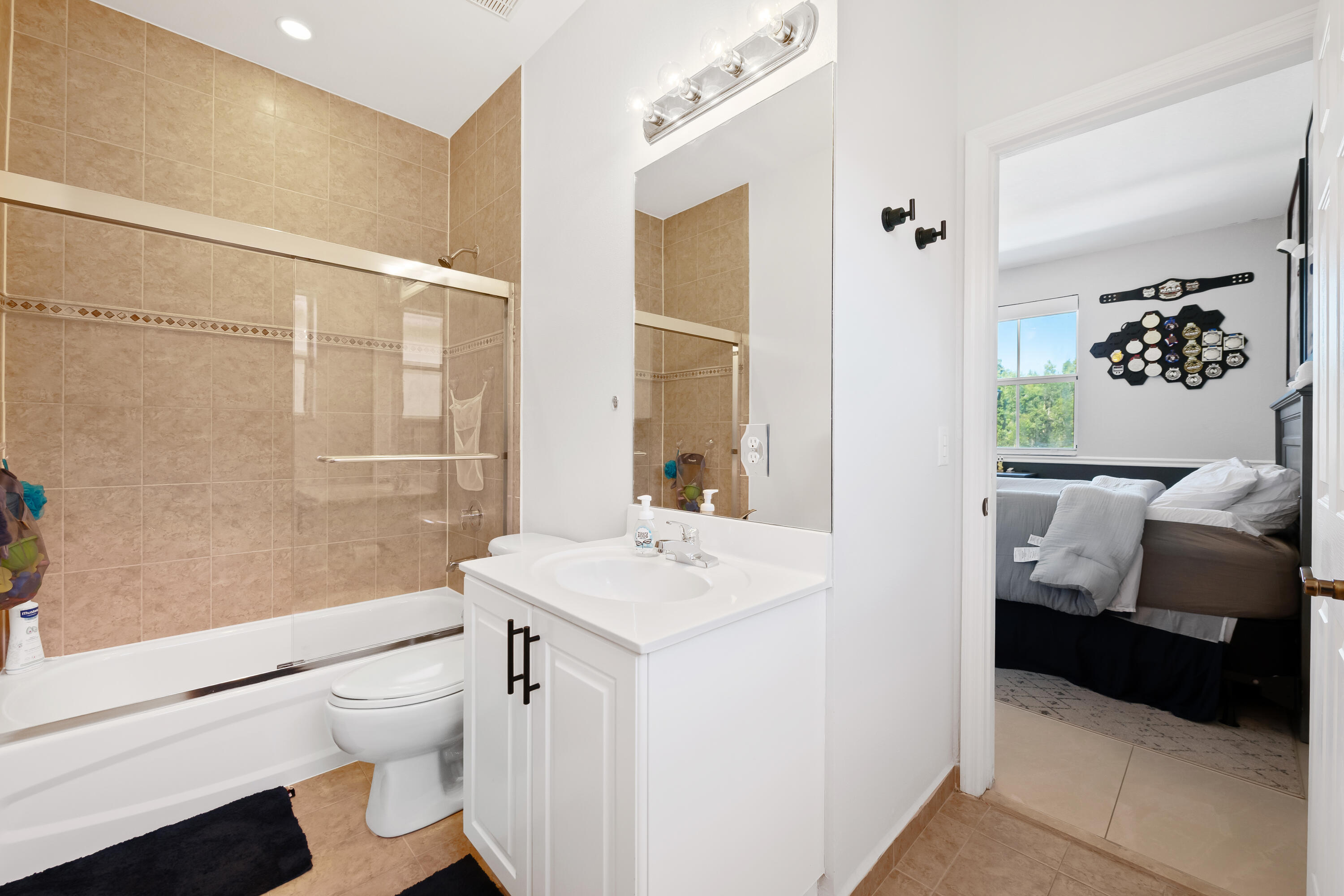 EGRET LAKES ESTATES SEC 6 - Residential