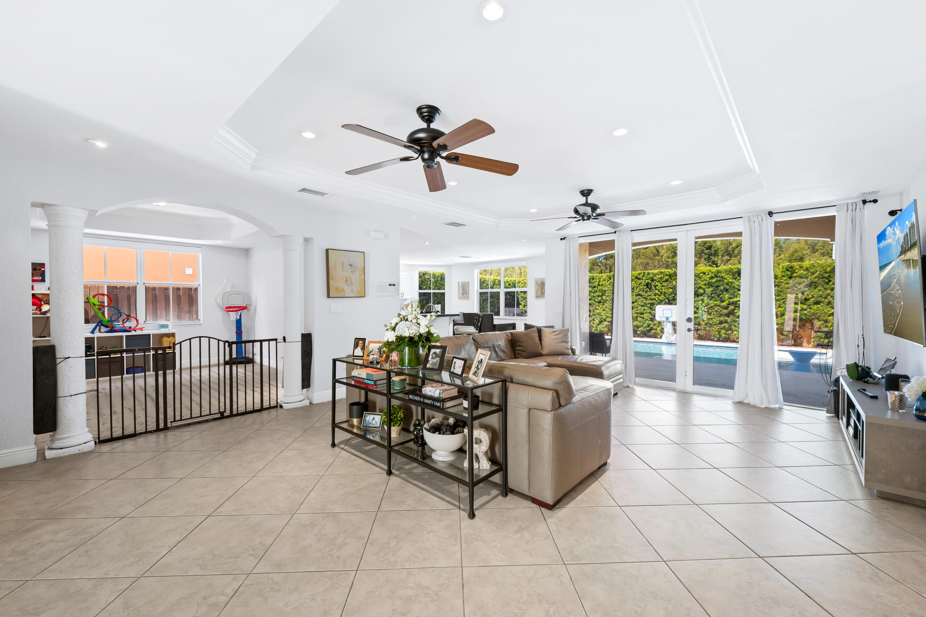 EGRET LAKES ESTATES SEC 6 - Residential