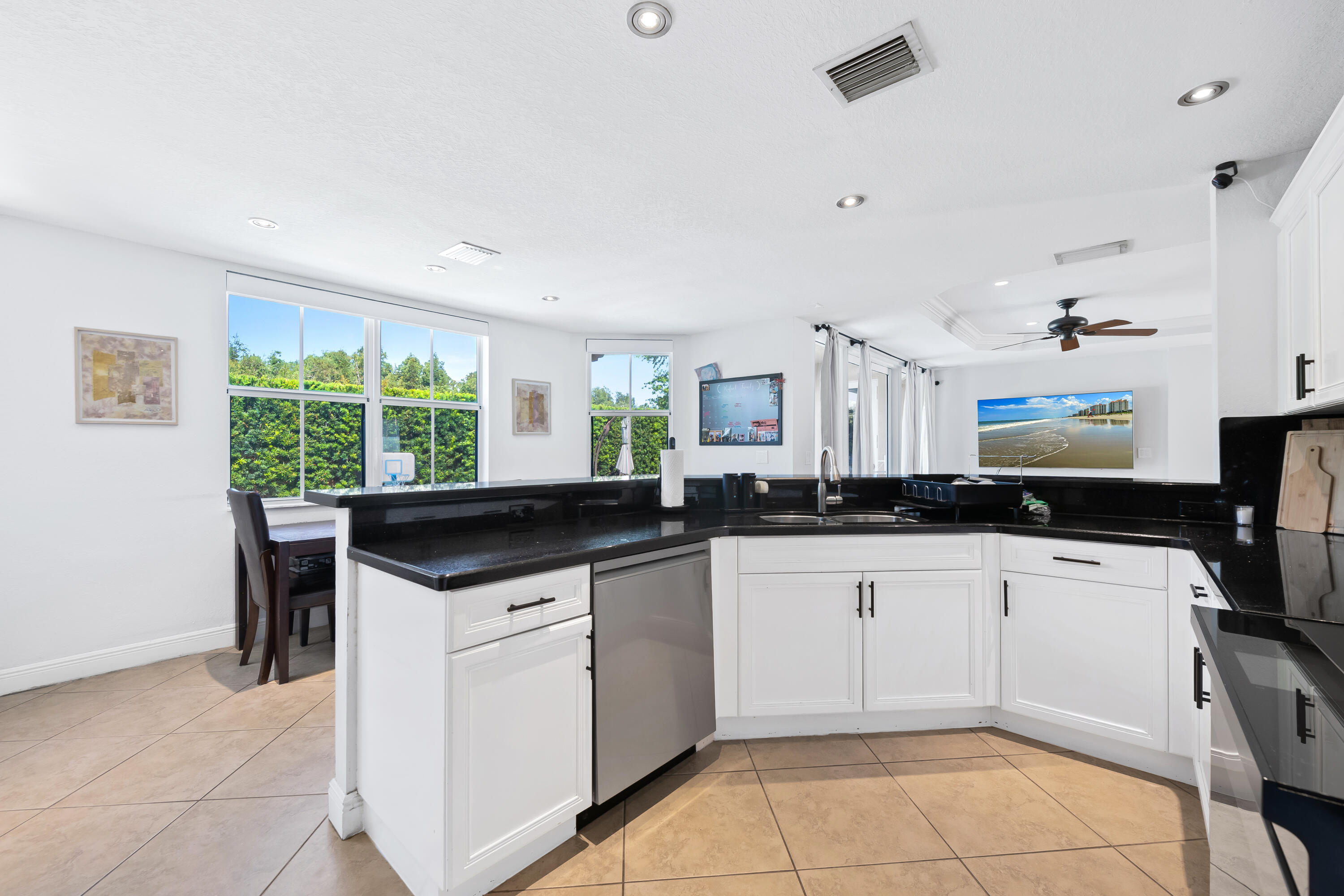 EGRET LAKES ESTATES SEC 6 - Residential