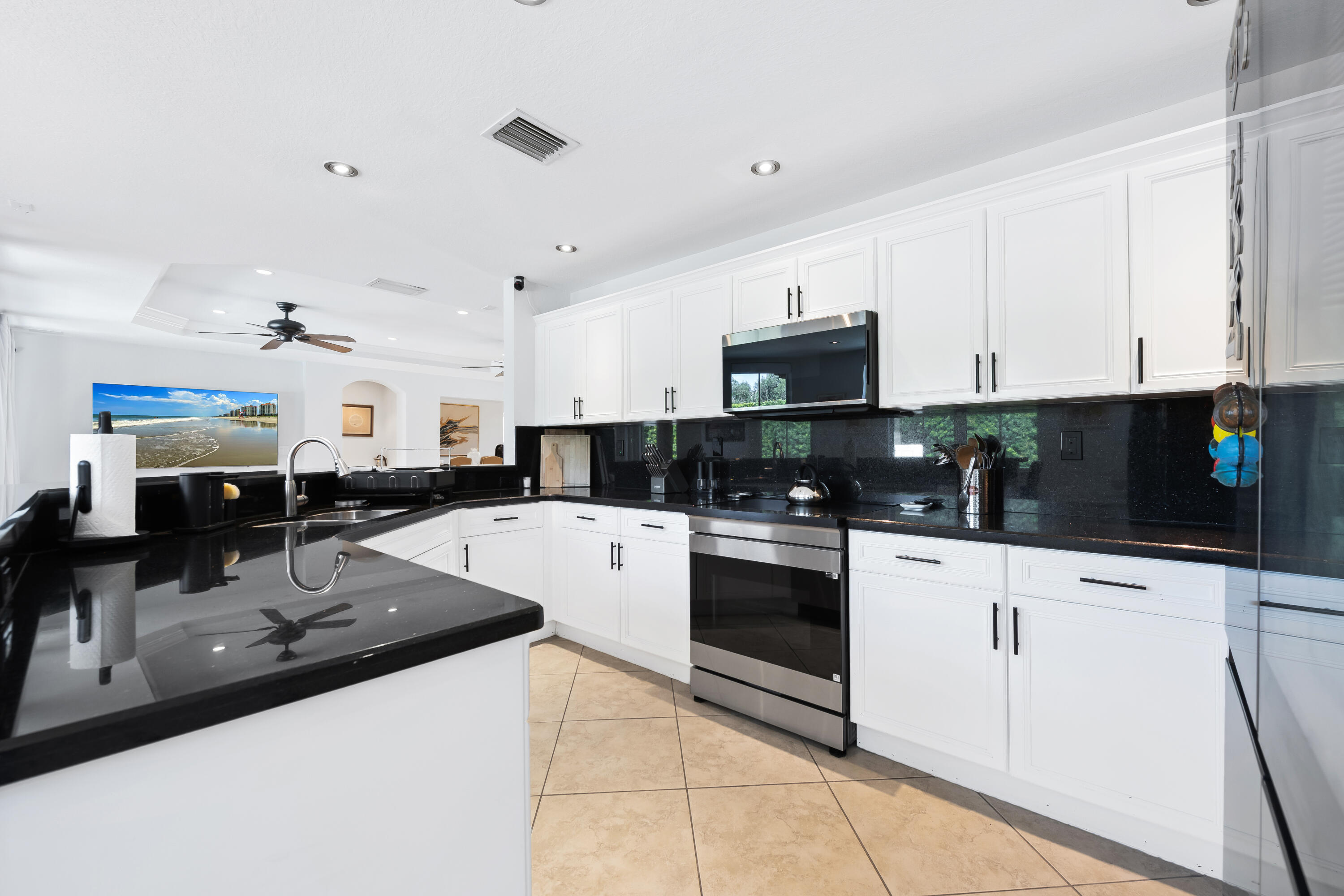 EGRET LAKES ESTATES SEC 6 - Residential