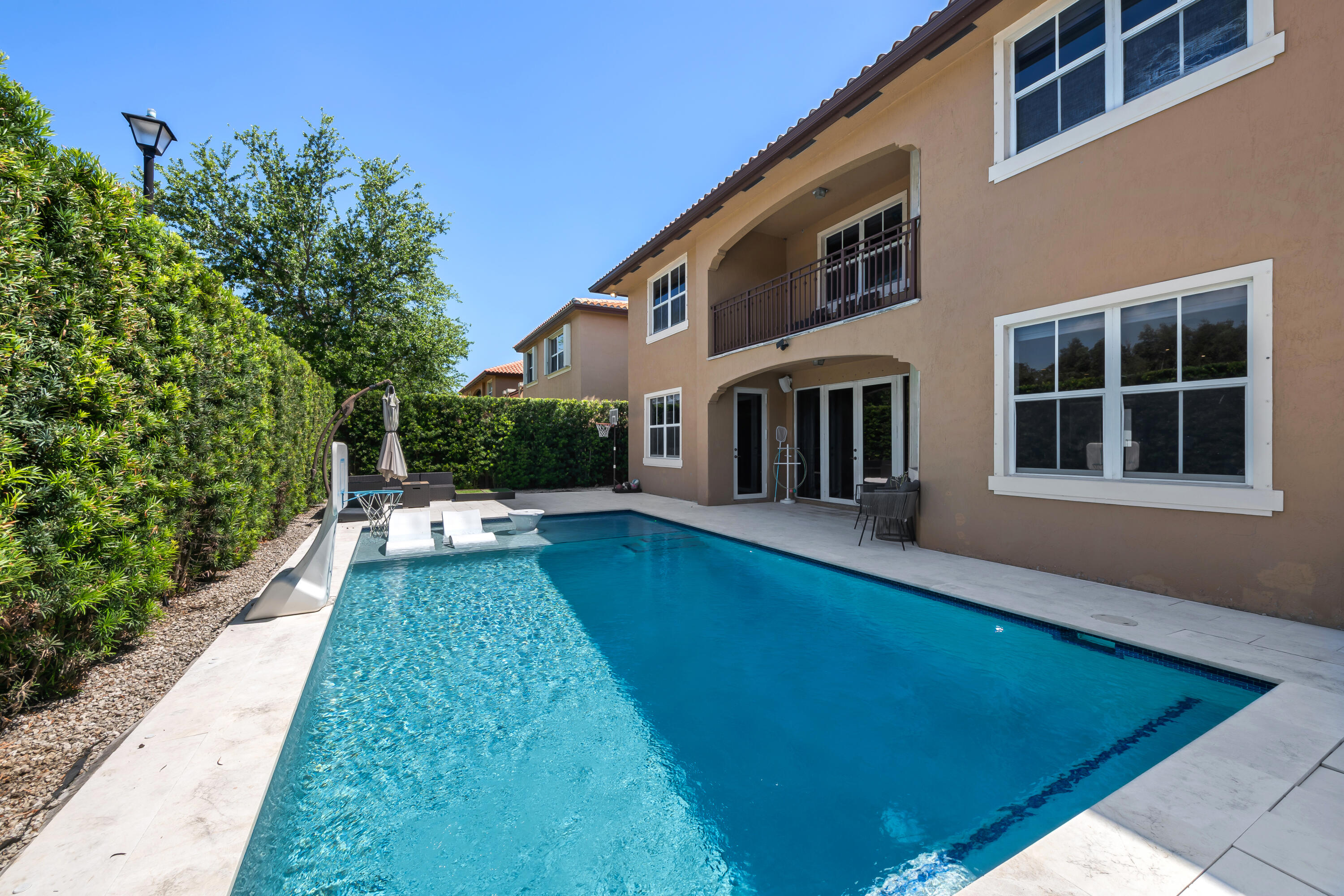 EGRET LAKES ESTATES SEC 6 - Residential