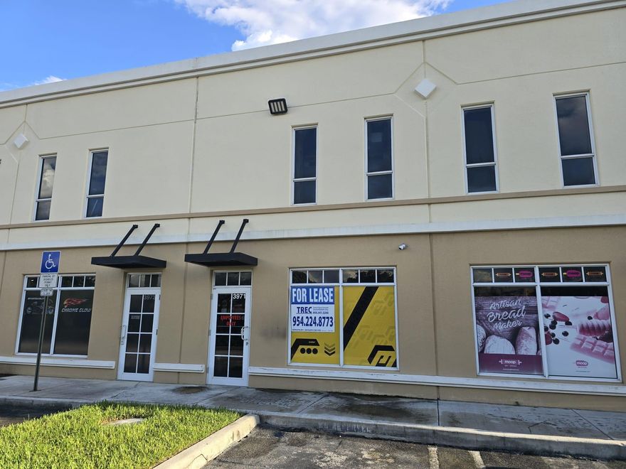 FOR LEASE: Office / warehouse 2-story condo unit in the Coral Springs Business Park within the Coral Springs Corporate Park. This is a Class A unit with 100% A/C and concrete tilt-up. Warehouse is 1408 +/- SQFT, office is 408 +/- SQFT, and warehouse mezzanine is 816 +/- SQFT – for a total of 2,632 +/- SQFT. Warehouse has 1 roll-up garage door (10’W x 14’ H) for easily loading and unloading. Building surrounded by gate. Move-in ready by mid-December. Easy access to the Sawgrass Expressway, I-75, and I-595. Zoned in IRD (Industrial, Research and Development) for a variety of businesses uses approved by the city. Contact for more information!