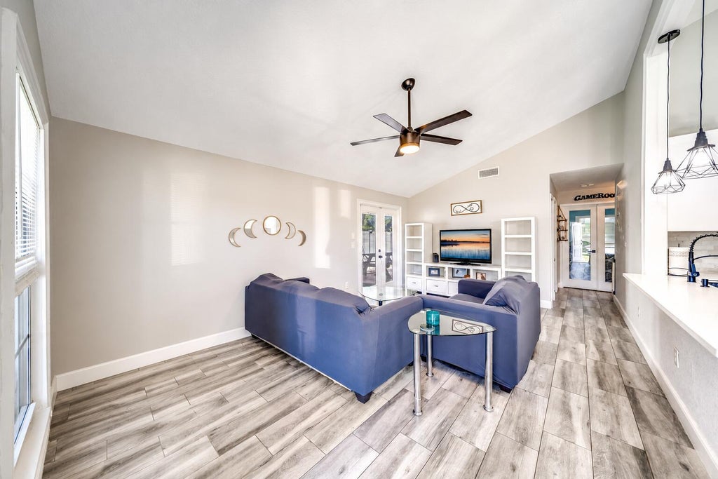 Photo of 8315 GARDEN GATE Place, Boca Raton, FL 33433 (MLS # B26085018)