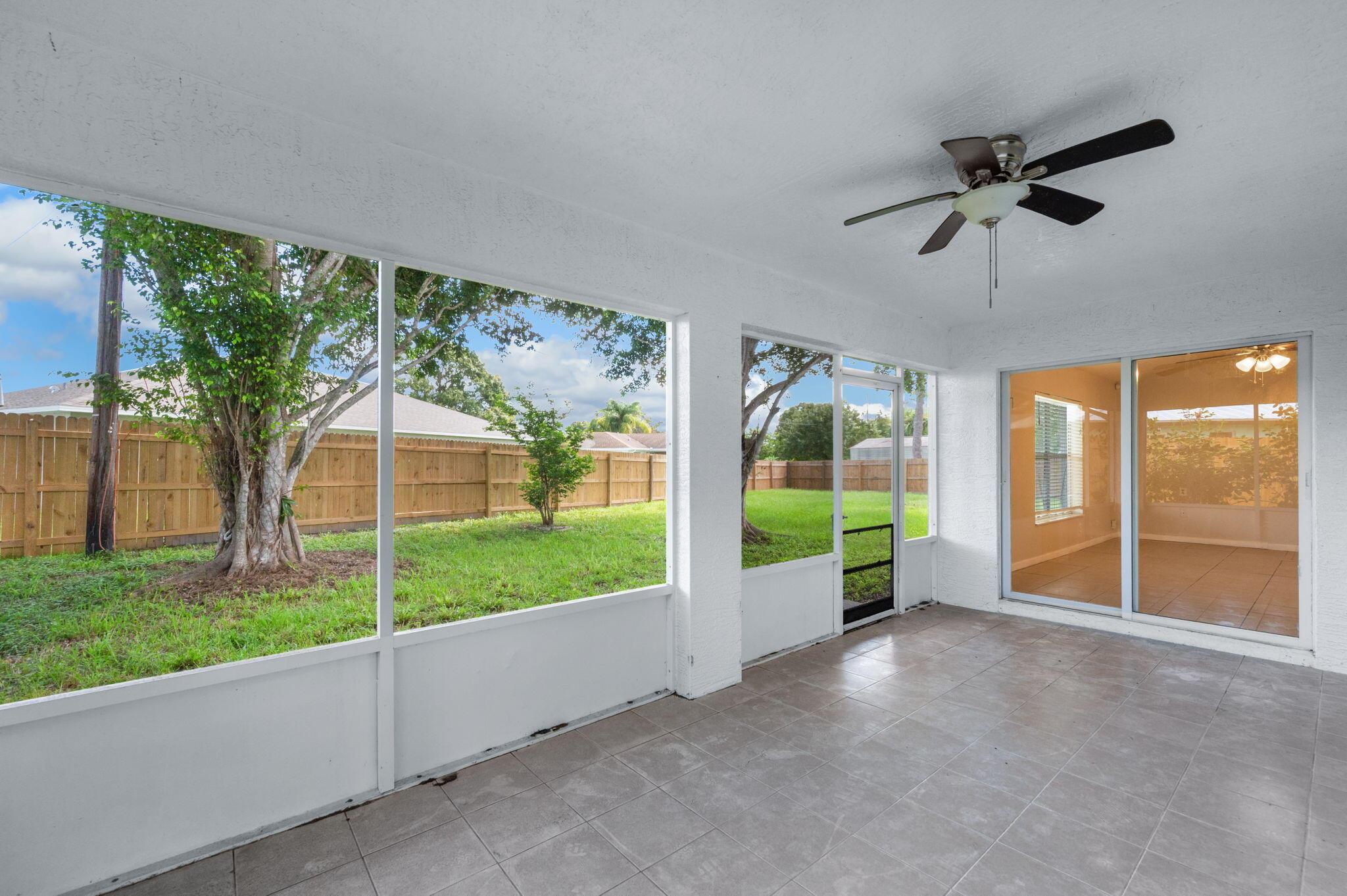 PORT ST LUCIE SECTION 10 - Residential