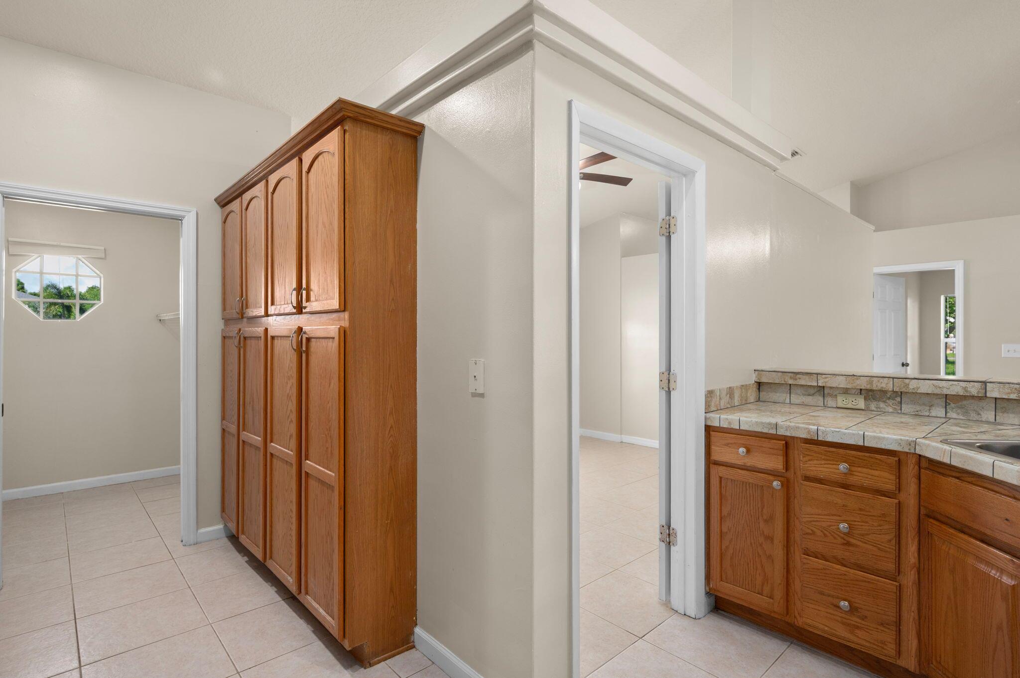 PORT ST LUCIE SECTION 10 - Residential