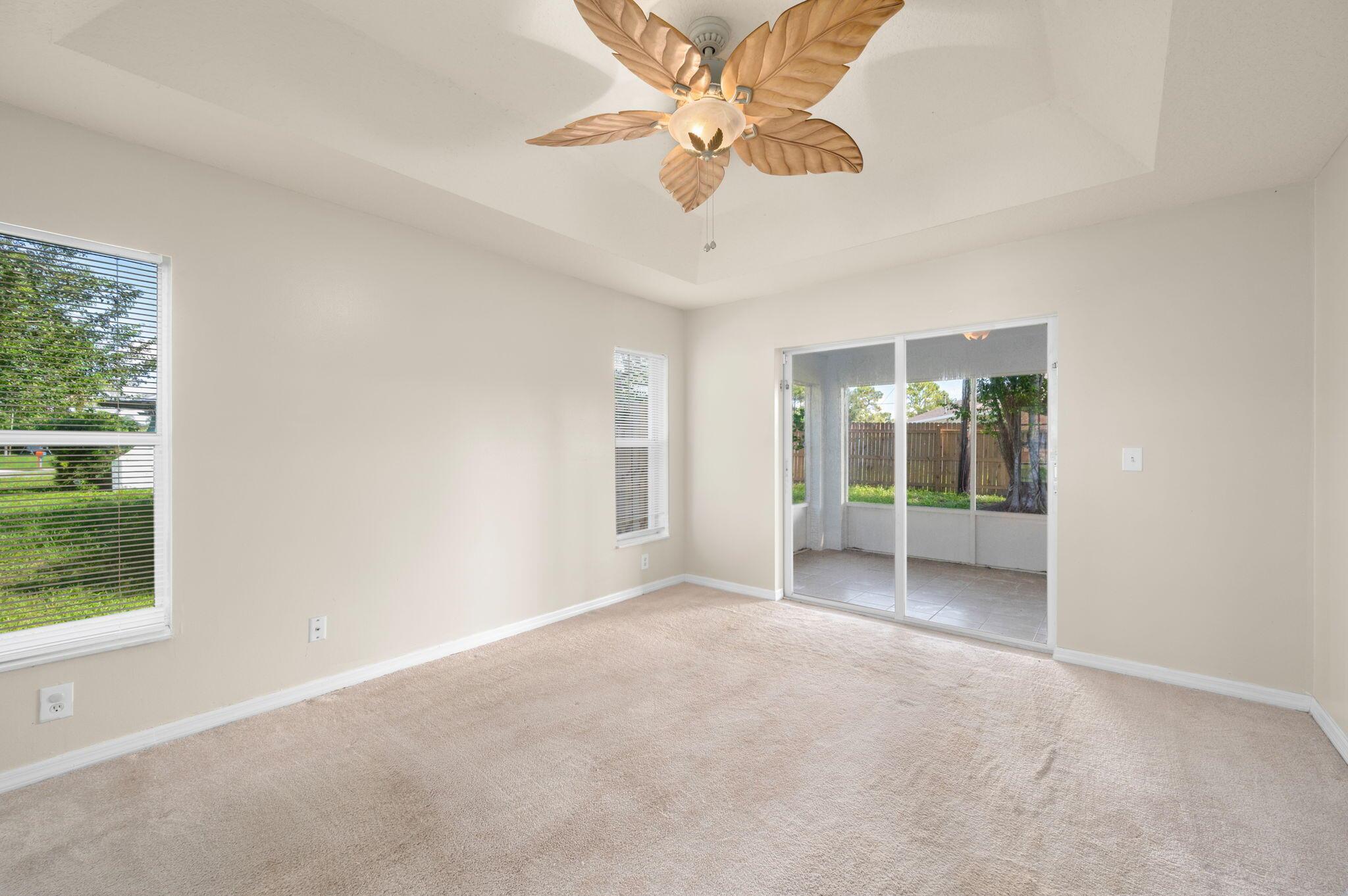 PORT ST LUCIE SECTION 10 - Residential