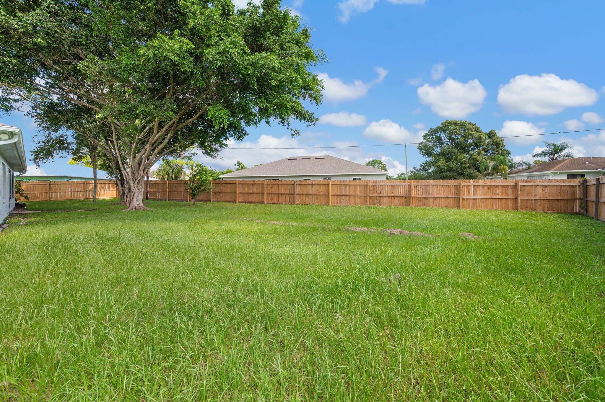 PORT ST LUCIE SECTION 10 - Residential