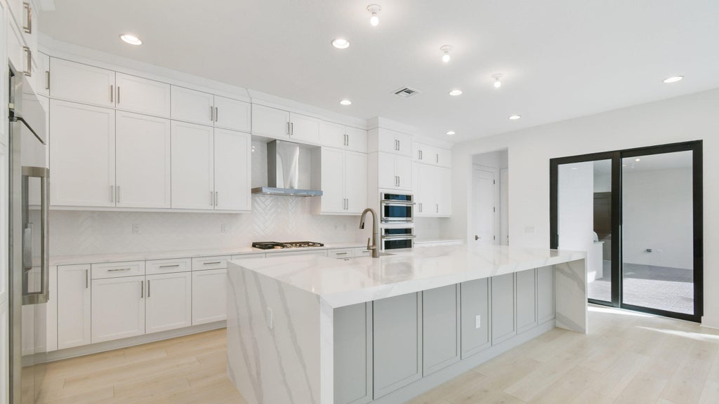 Photo of 13194 Alton Road, Palm Beach Gardens, FL 33418 (MLS # R10977718)