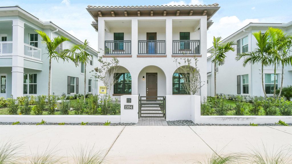 Photo of 13194 Alton Road, Palm Beach Gardens, FL 33418 (MLS # R10977718)