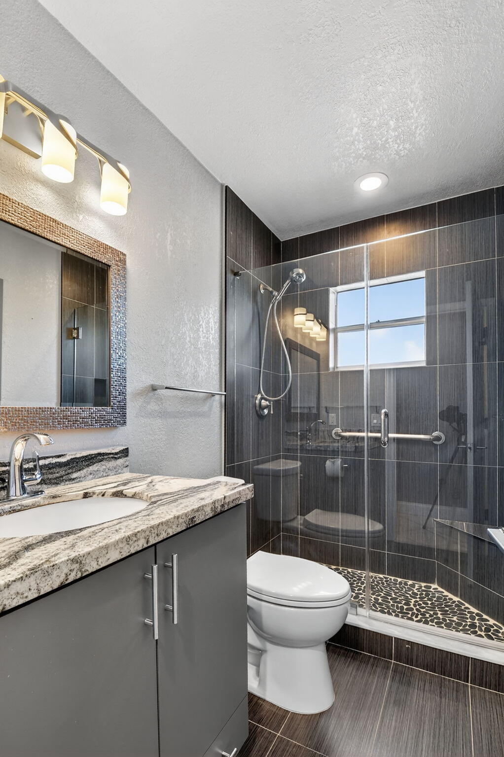 KINGS POINT FLANDERS CONDOS - Residential