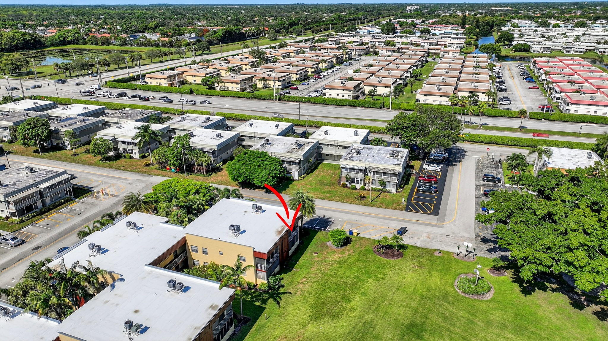 KINGS POINT FLANDERS CONDOS - Residential
