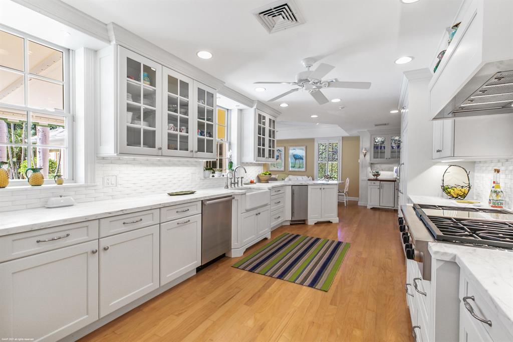 JUPITER ISLAND - Residential