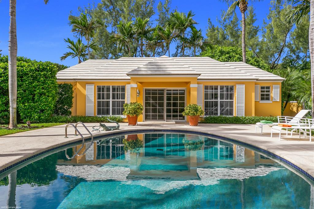 JUPITER ISLAND - Residential