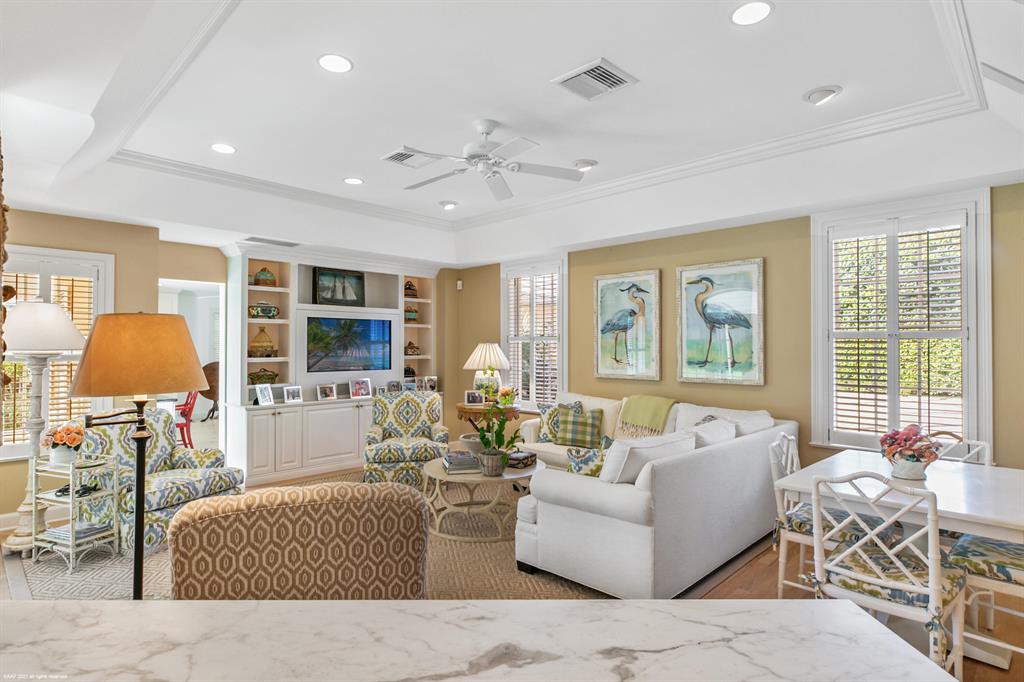 JUPITER ISLAND - Residential