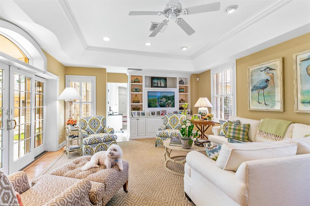 JUPITER ISLAND - Residential