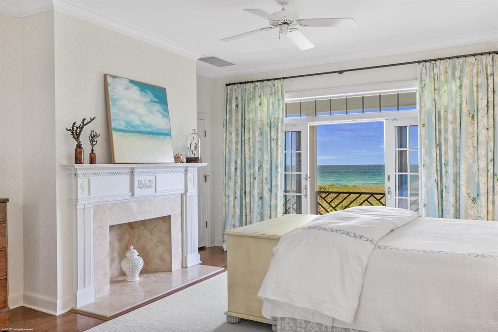 JUPITER ISLAND - Residential