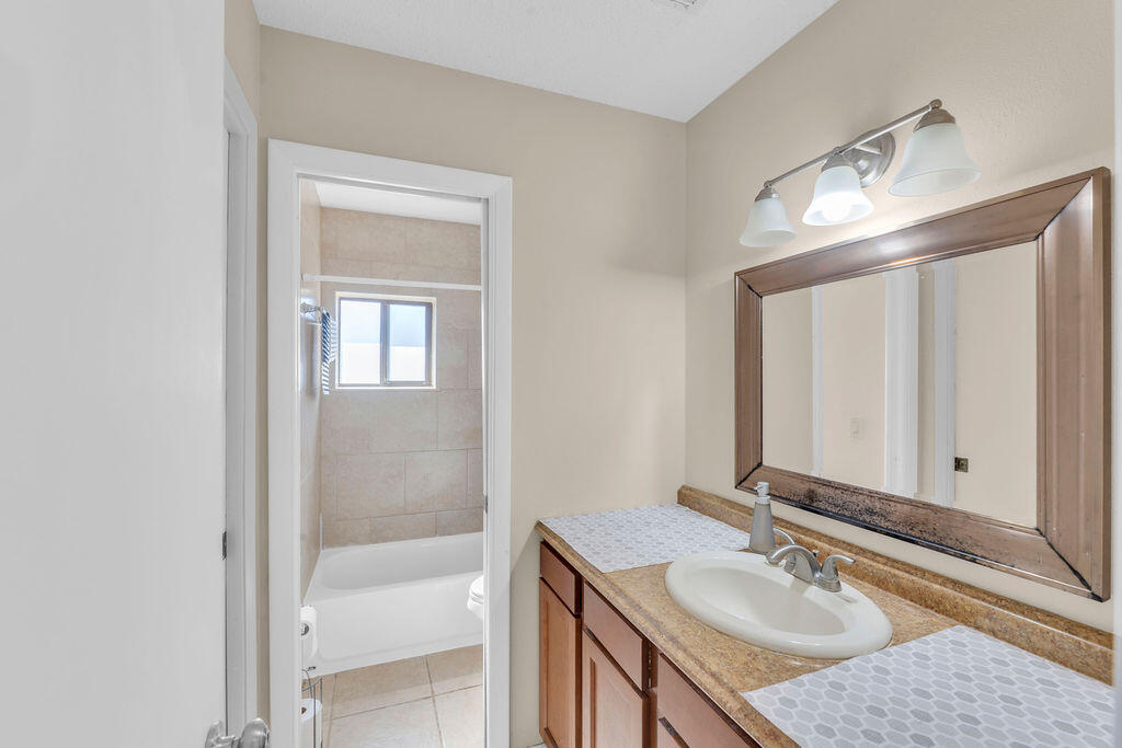 PORT MALABAR UNIT 15 - Residential