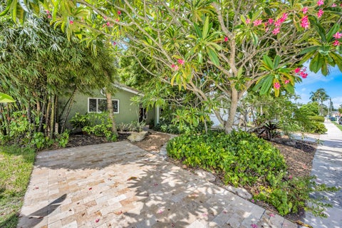 Tiny photo for 1200 Orange Isle, Fort Lauderdale, FL 33315 (MLS # B26064637)