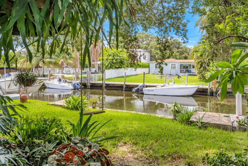 Photo of 1200 Orange Isle, Fort Lauderdale, FL 33315 (MLS # B26064637)
