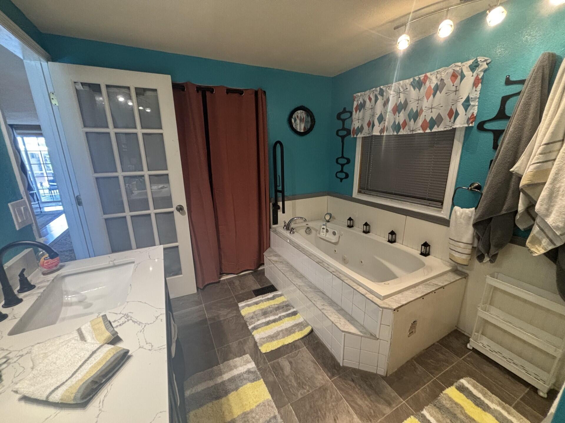 TIDEWATER ESTATES CO-OP - Residential