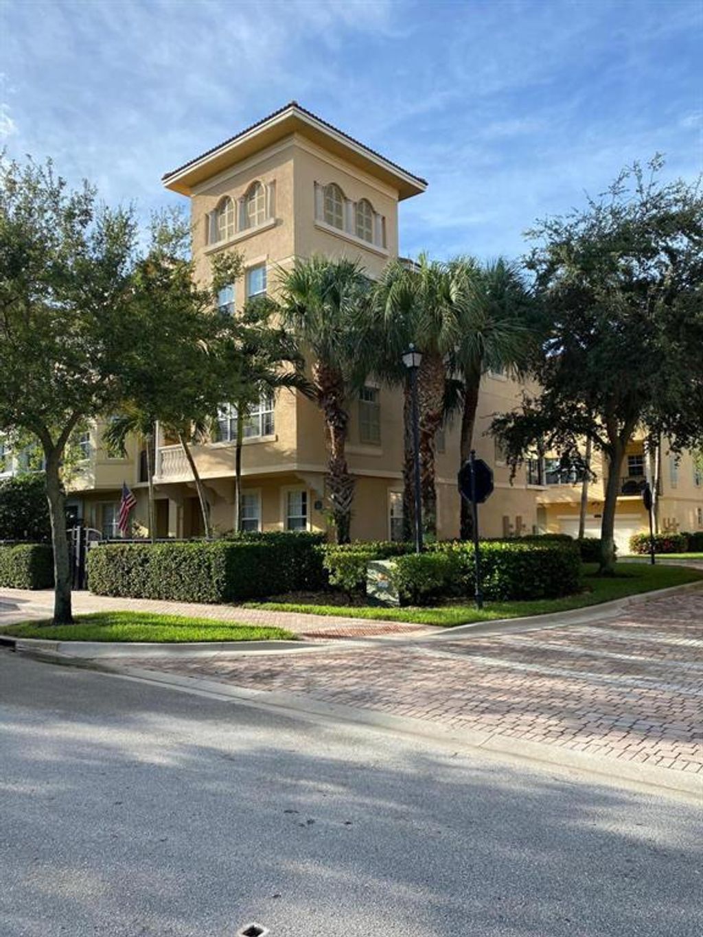 Photo of 2445 San Pietro Circle, Palm Beach Gardens, FL 33410 (MLS # R10728031)