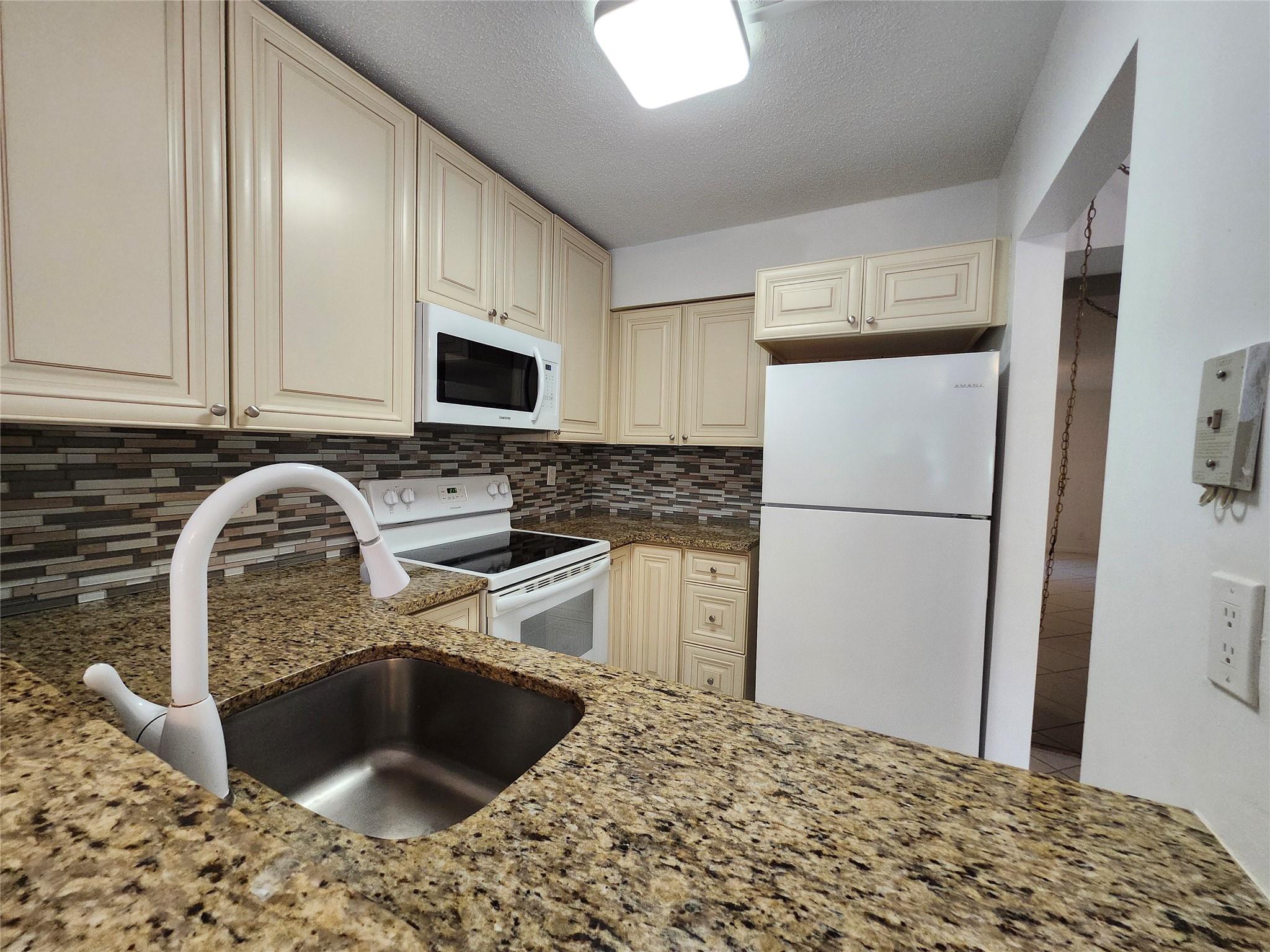 Brookfield Gardens Condo - Residential Lease