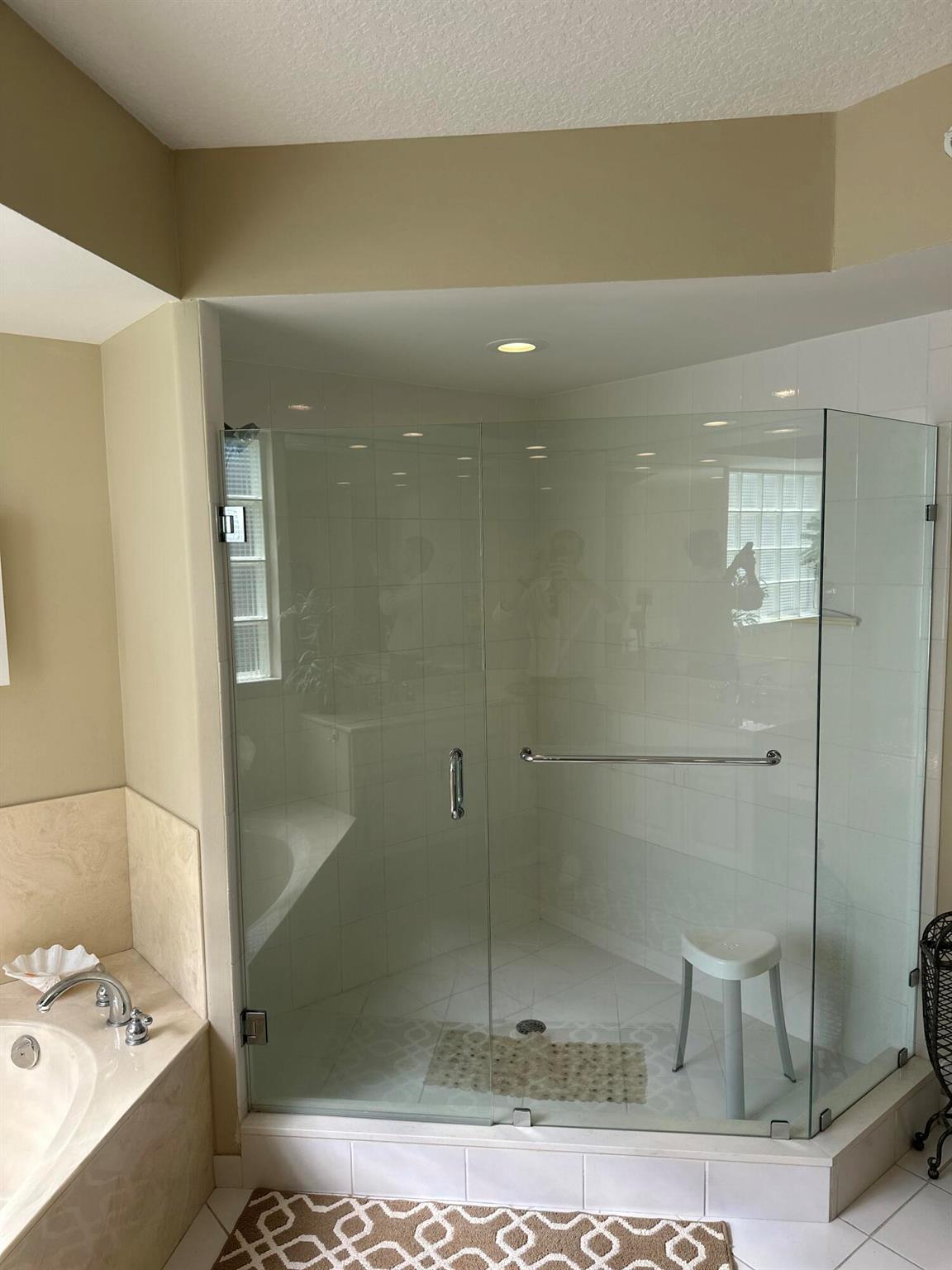 THE ATRIUM ON THE OCEAN, - Residential Lease