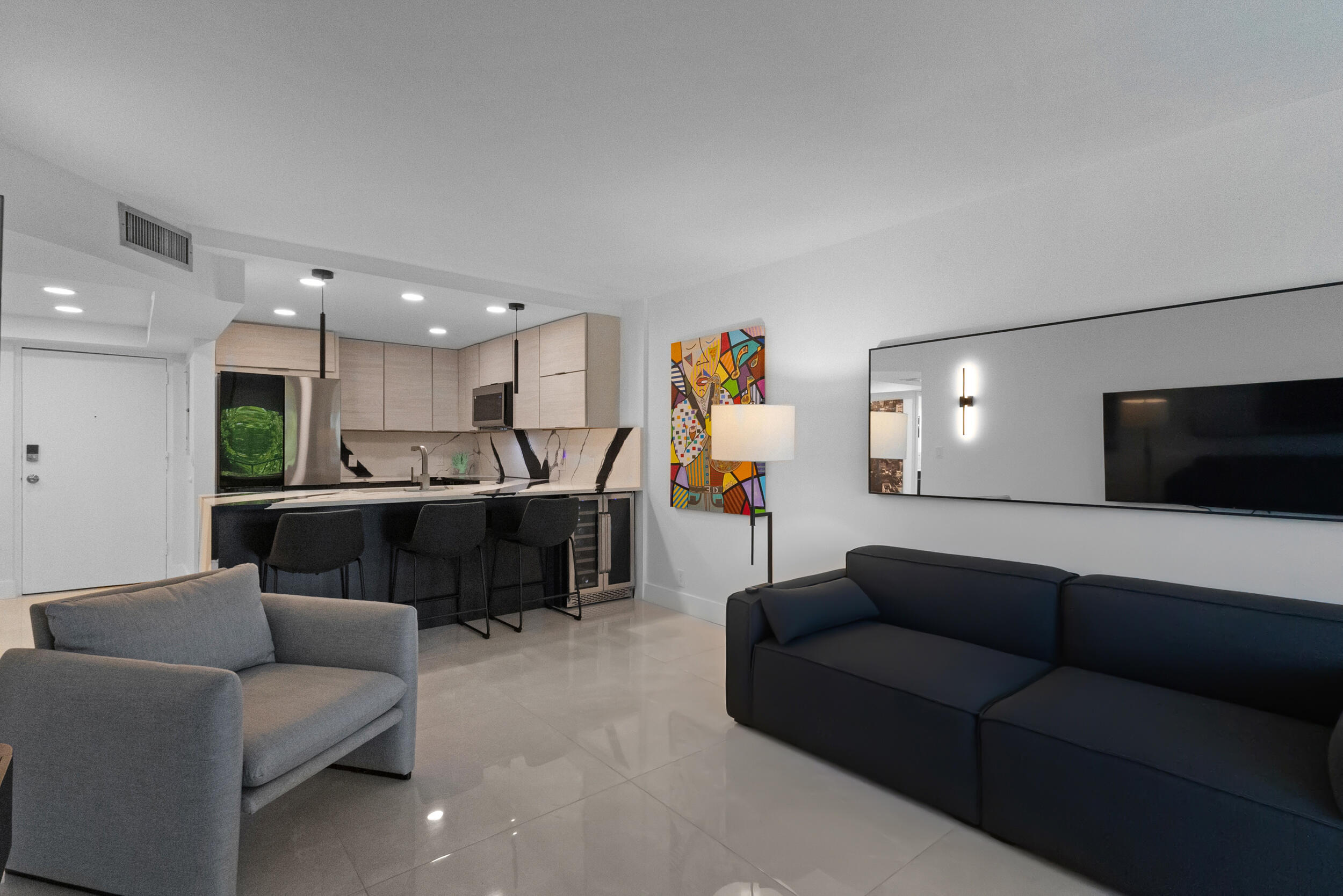 RIVER MANOR CONDO - Residential