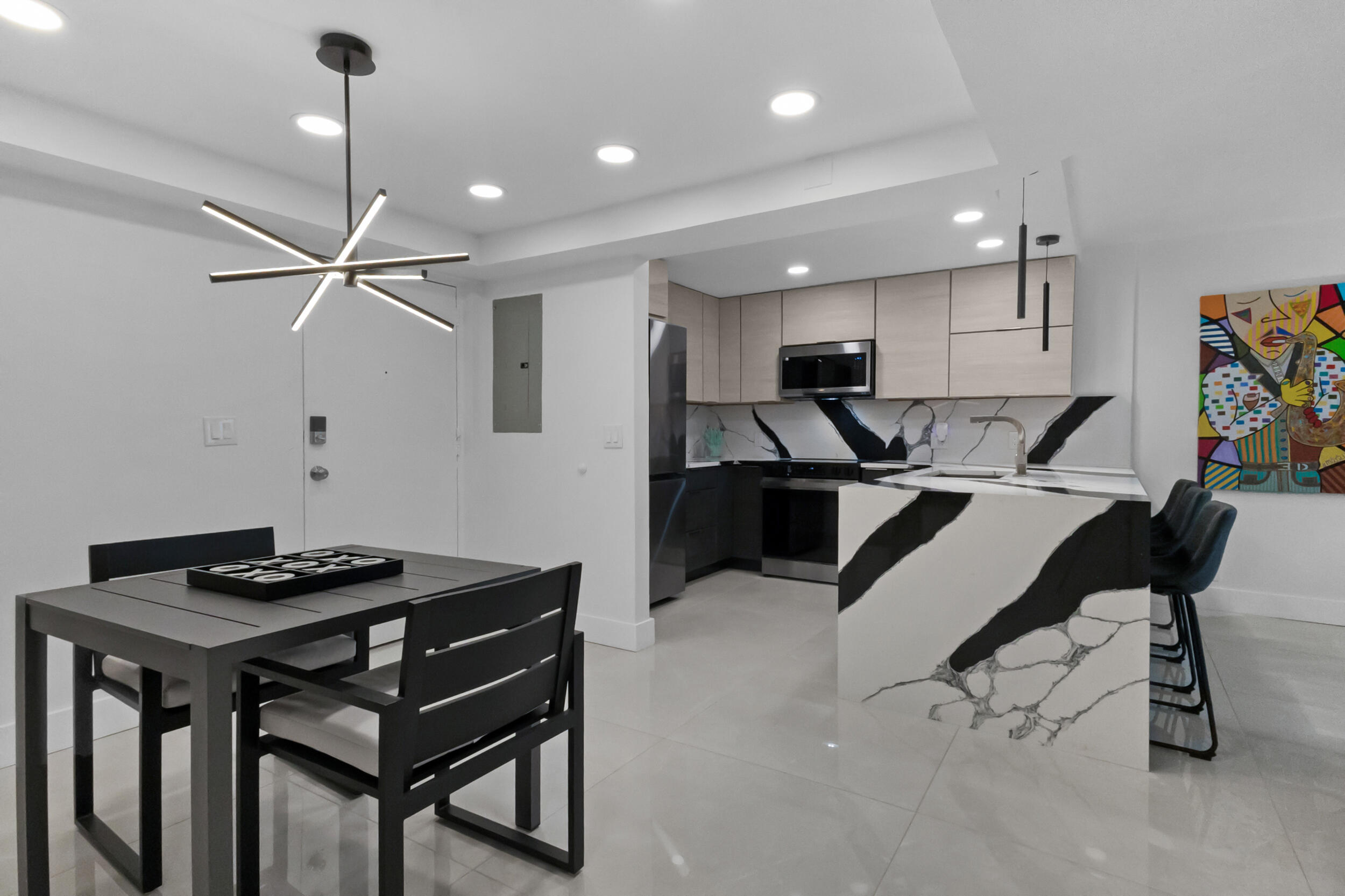 RIVER MANOR CONDO - Residential