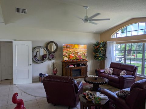 A home in Port St Lucie