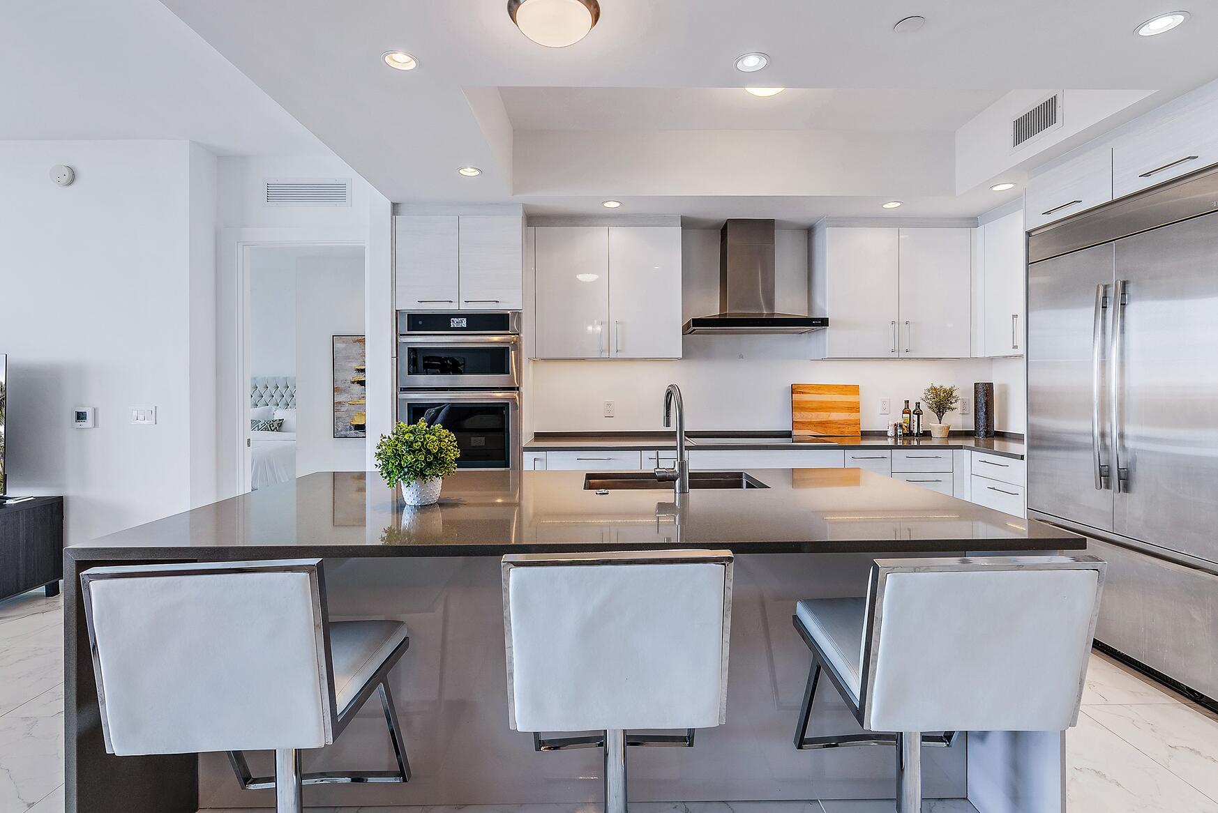 WATER CLUB NORTH PALM BEA - Residential