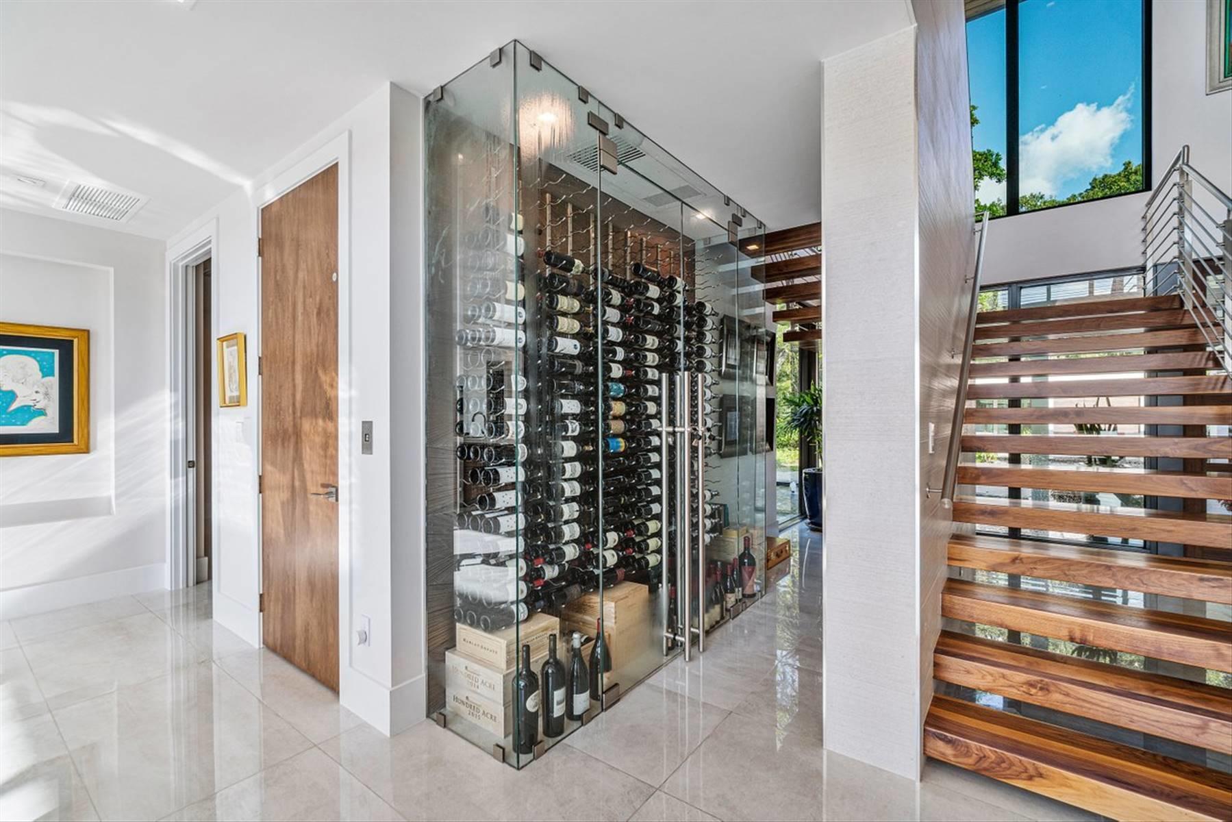 Riverland Manor - Residential