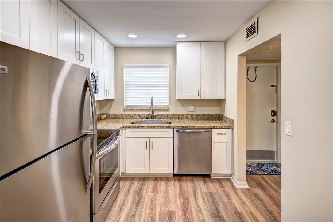 ROYAL PARK GARDENS - Residential