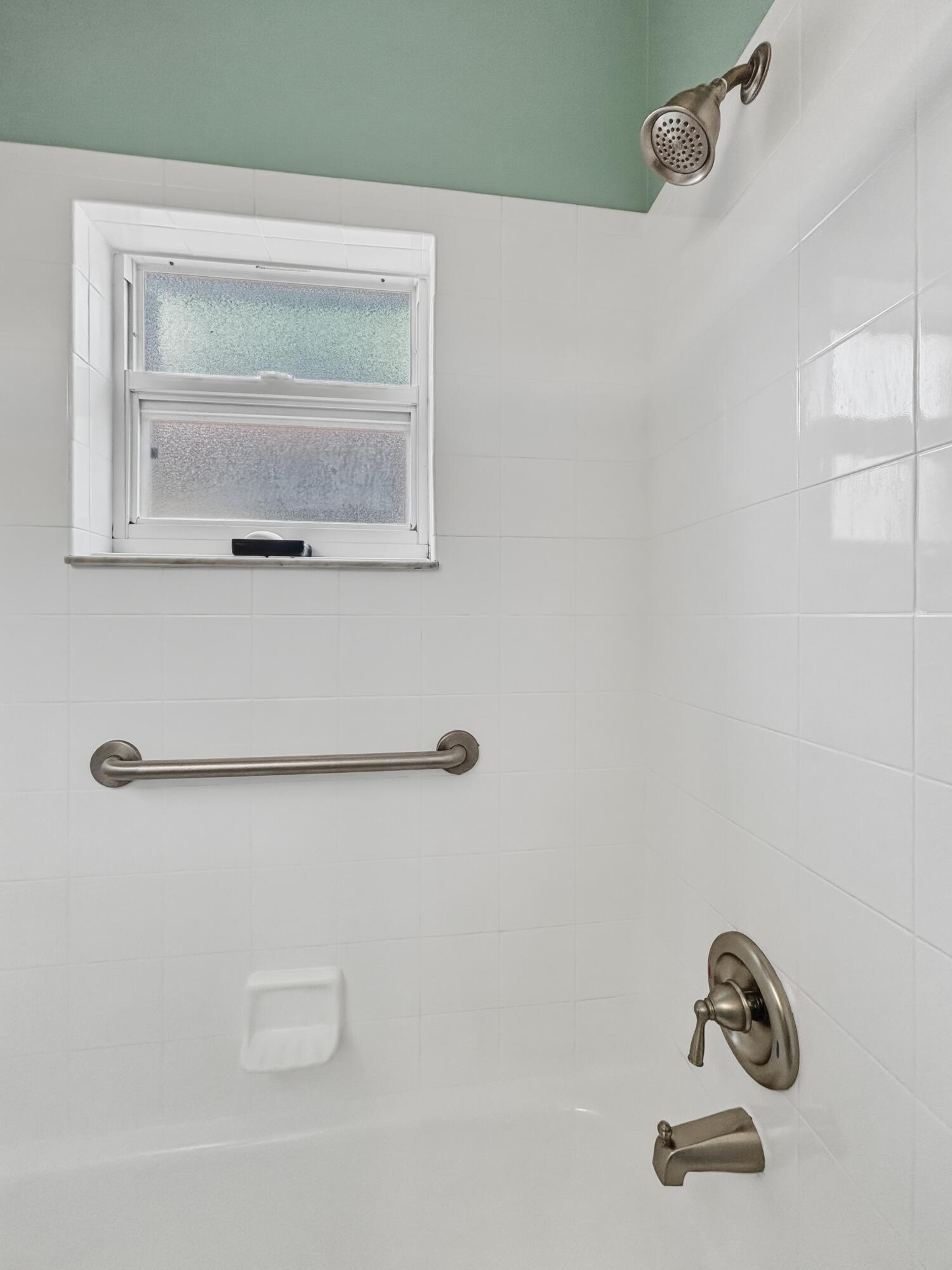 KINGS ISLE PH VII-A REPLAT - Residential