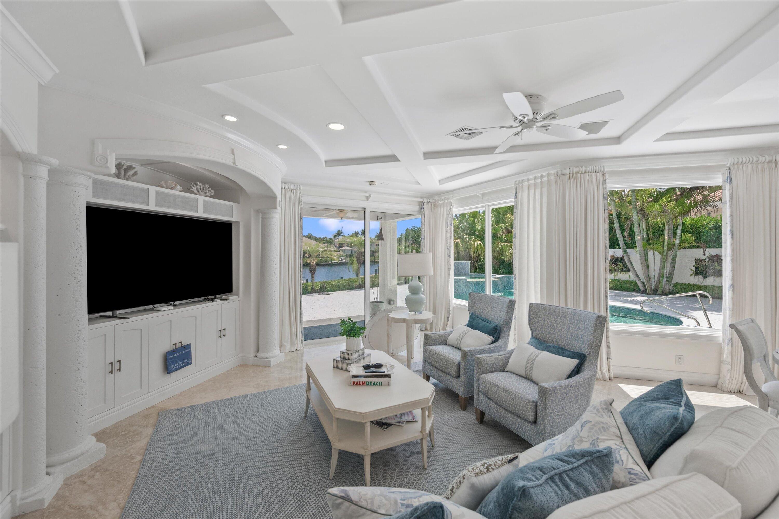 BARROW ISLAND AT JONATHANS LANDING - Residential